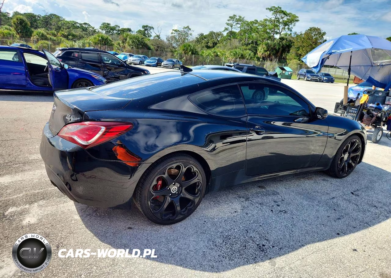 2013 Hyundai Genesis Coupe 3.8 R-Spec VIN:KMHHU6KJ1DU098577 - 3