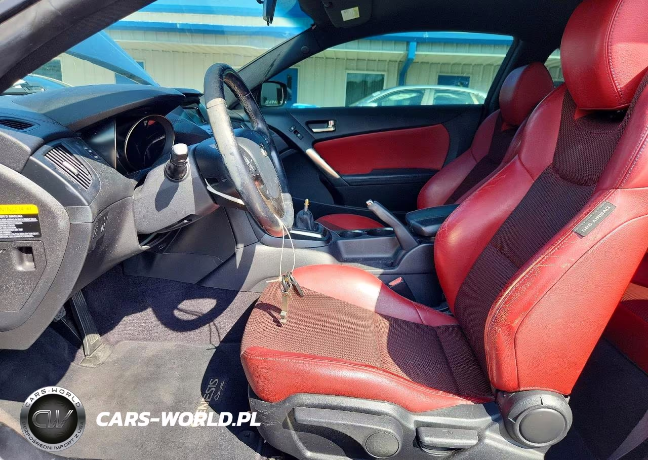 2013 Hyundai Genesis Coupe 3.8 R-Spec VIN:KMHHU6KJ1DU098577 - 7