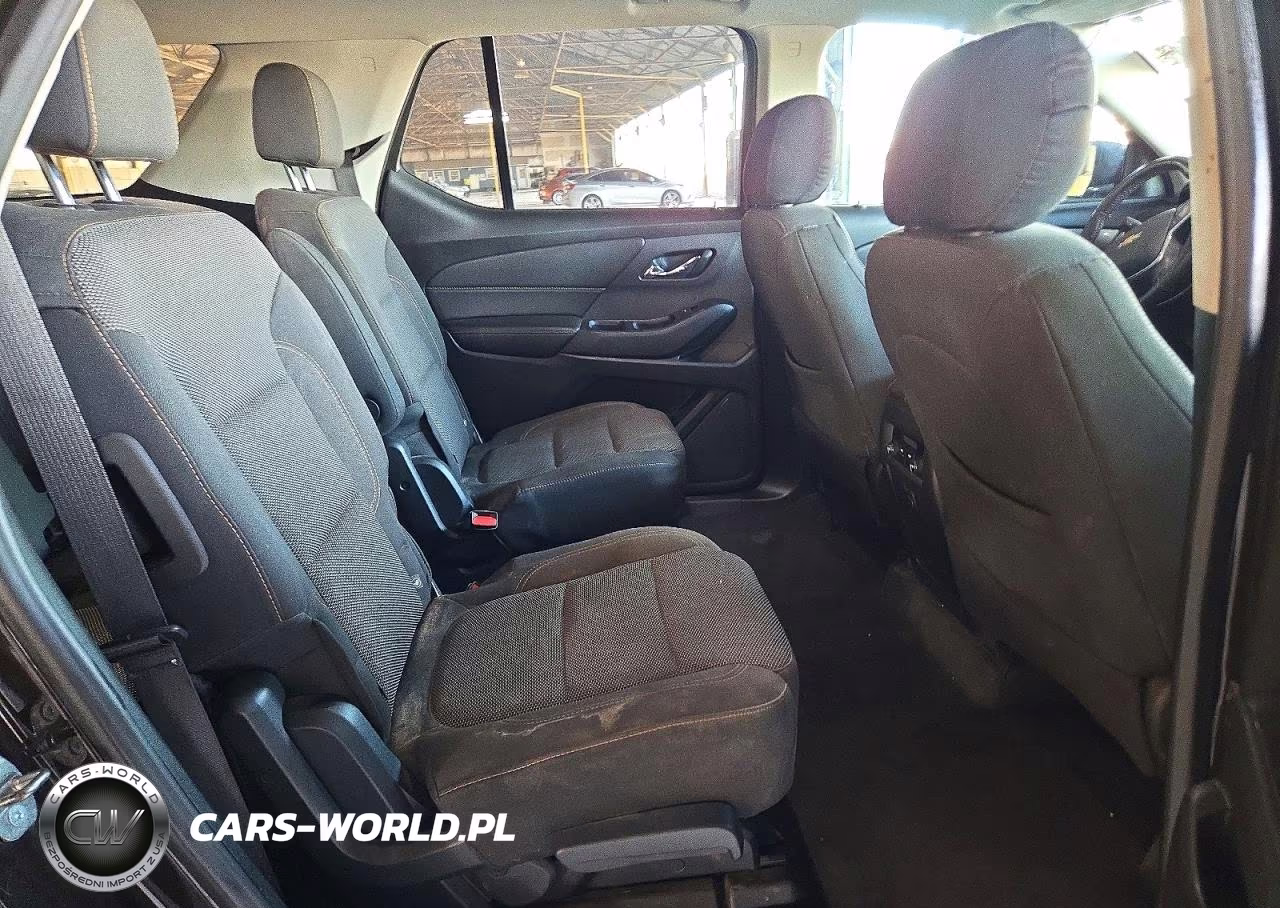 2019 Chevrolet Traverse Lt VIN:1GNERGKW9KJ113732 - 11