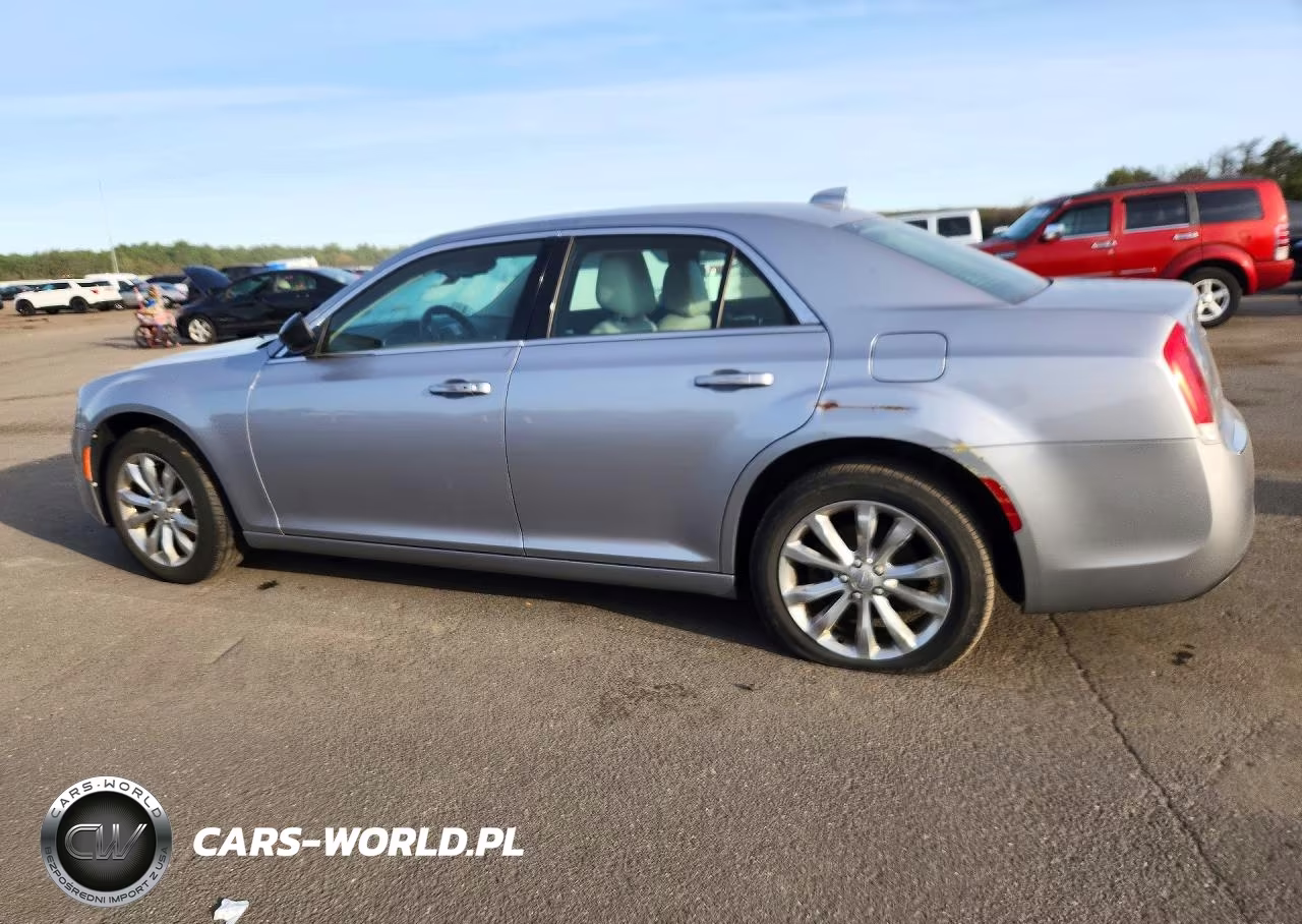 2017 Chrysler 300 Limited VIN:2C3CCARG0HH637394 - 2