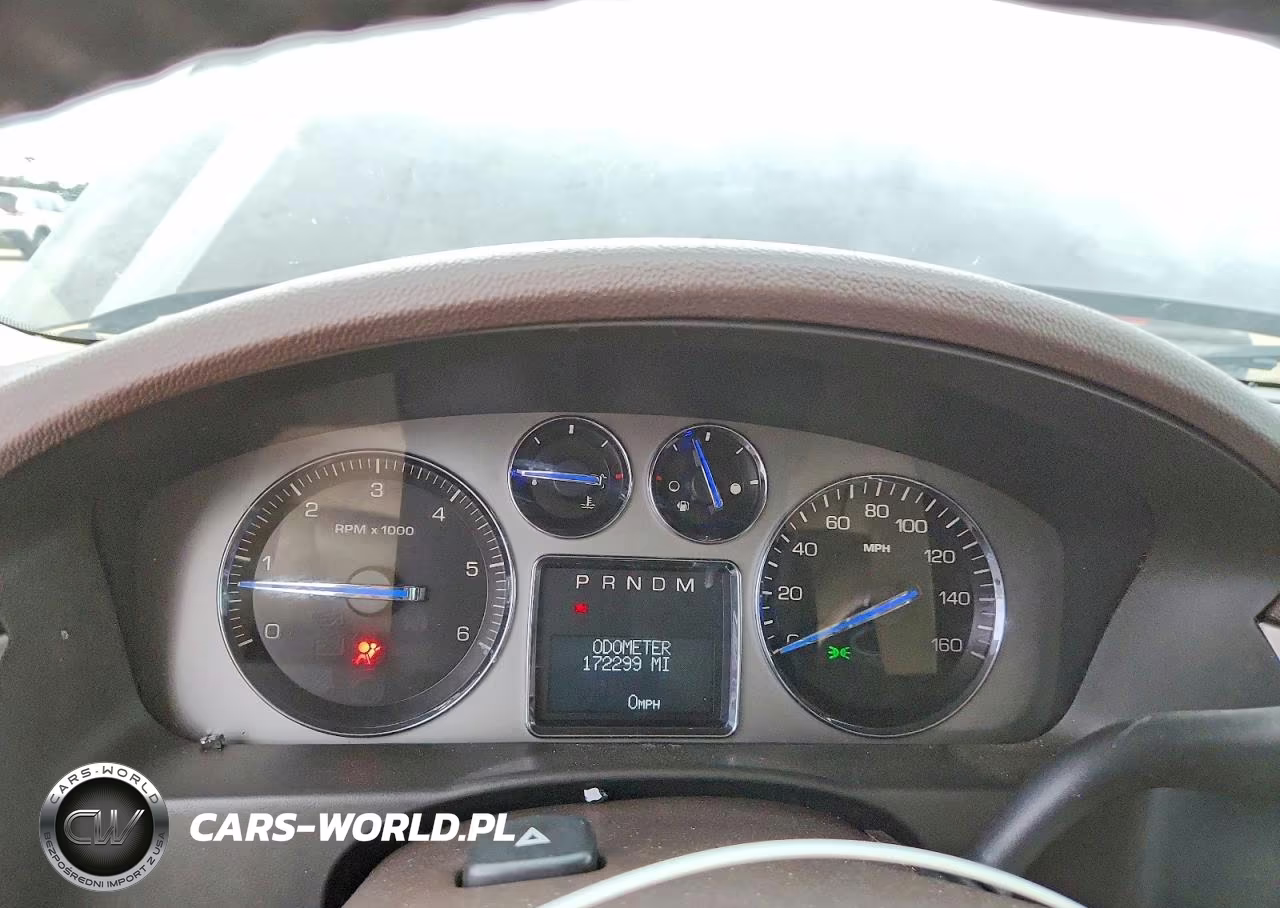 2007 Cadillac Escalade Luxury VIN:1GYFK63847R295158 - 9