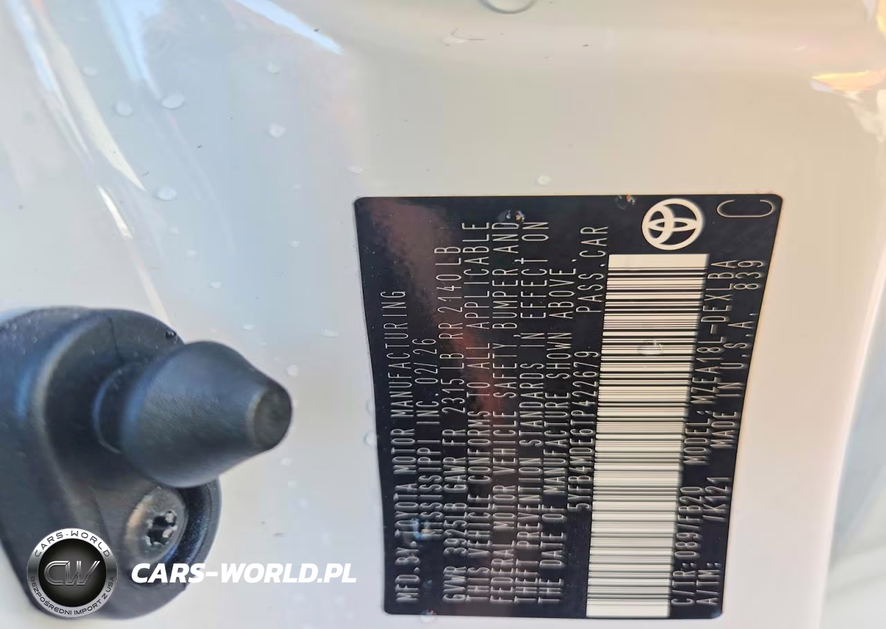 2026 Toyota Corolla Le VIN:5YFB4MDE6TP422679 - 12