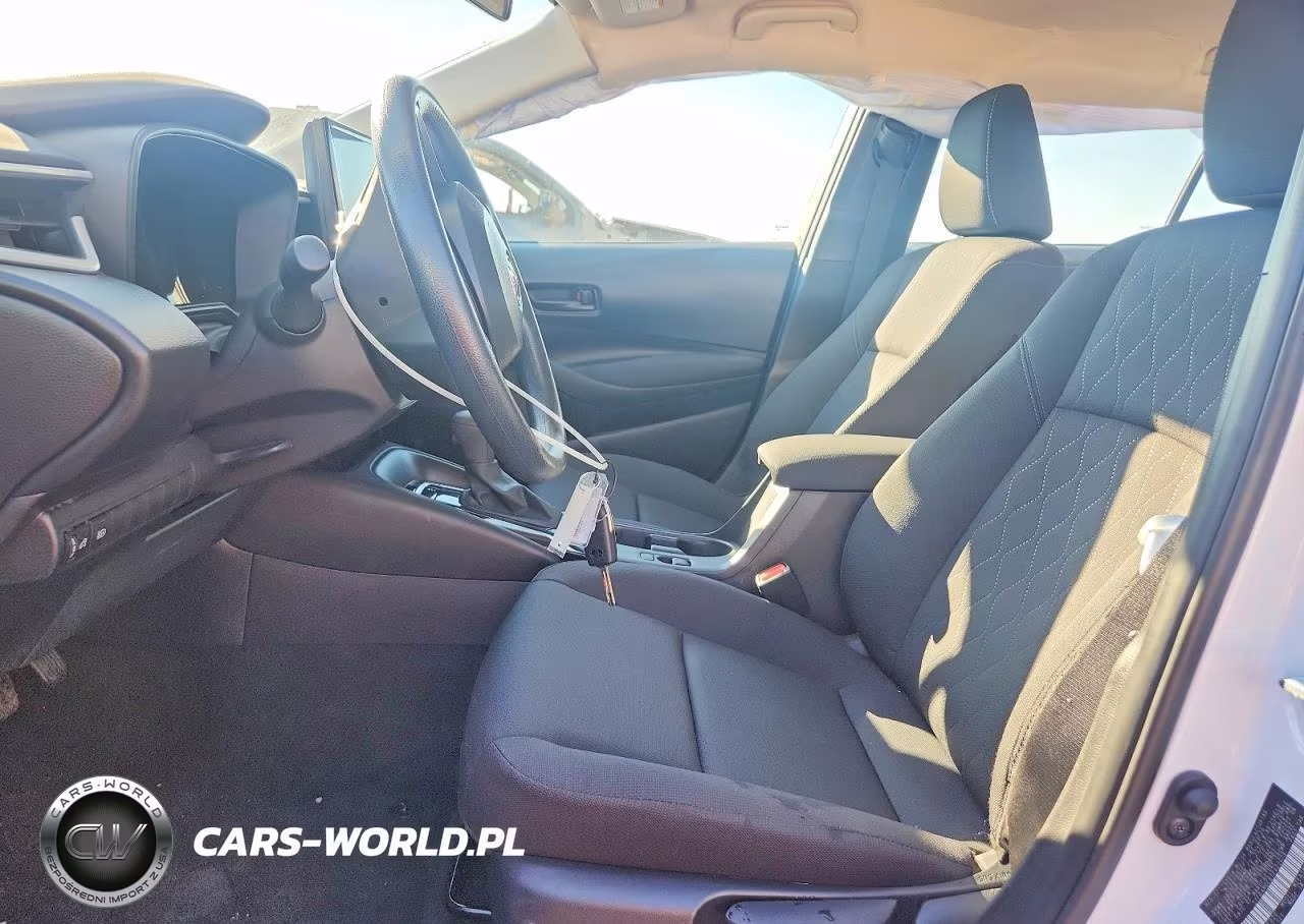 2026 Toyota Corolla Le VIN:5YFB4MDE6TP422679 - 7