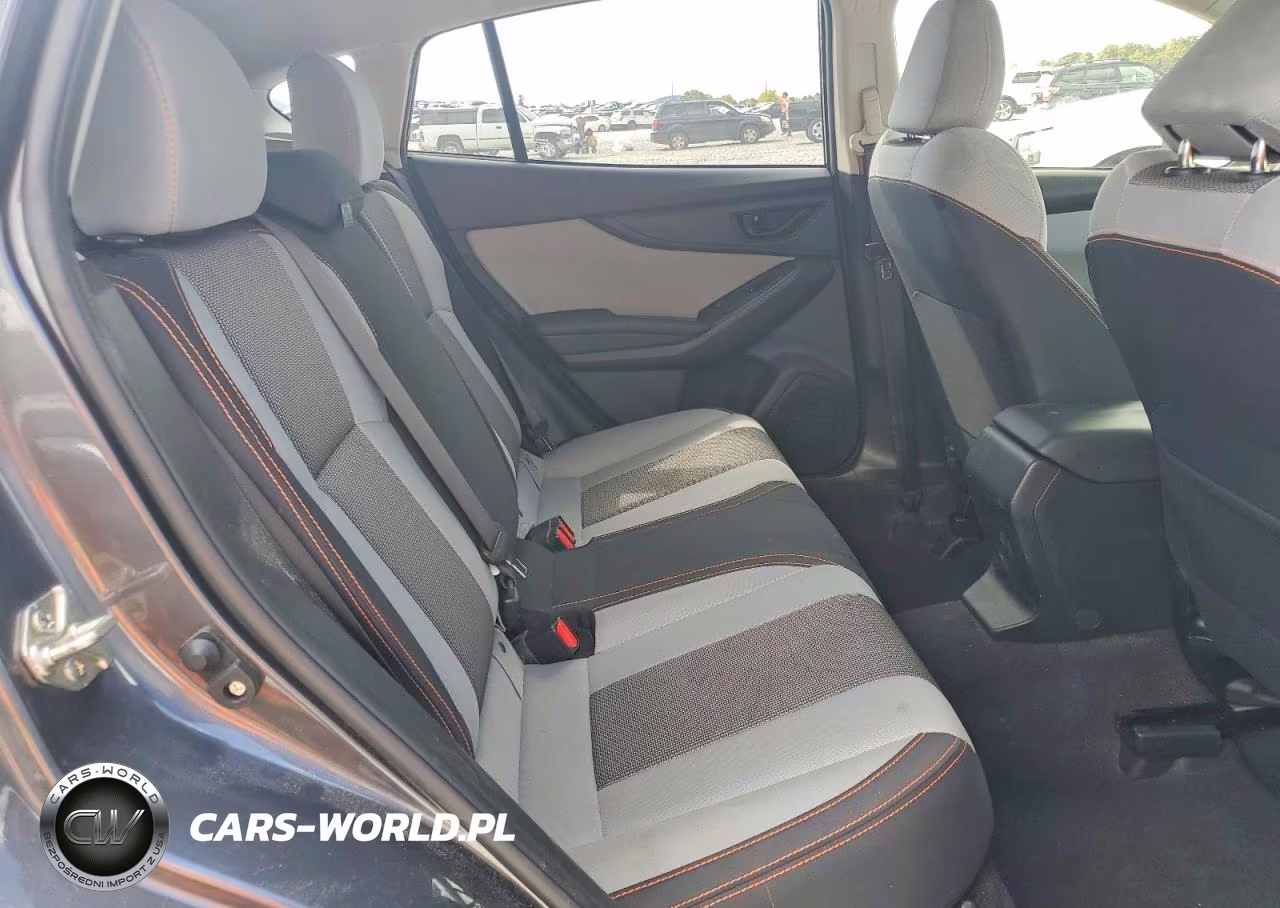 2021 Subaru Crosstrek Premium VIN:JF2GTAEC6M8266646 - 11