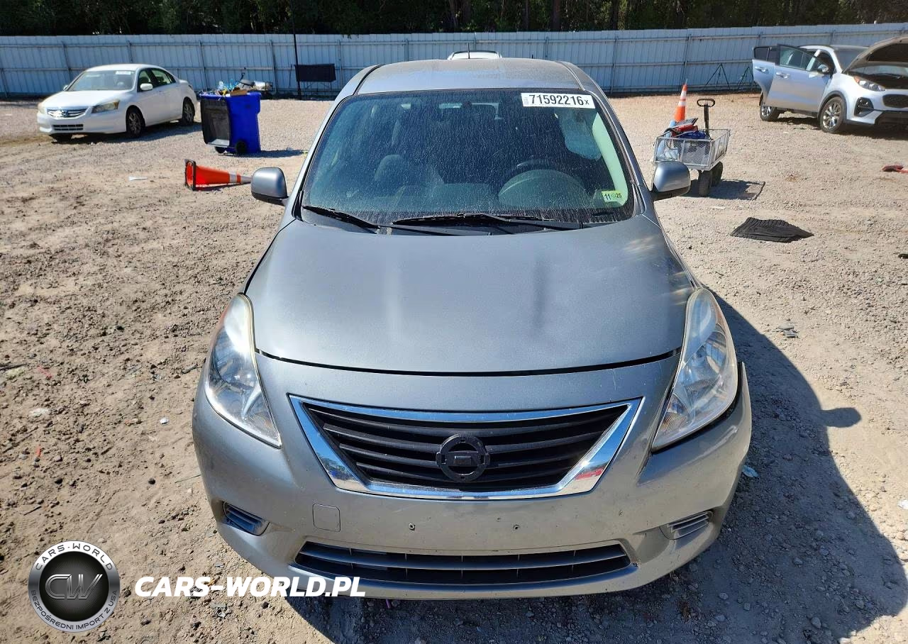 2013 Nissan Versa S VIN:3N1CN7AP6DL841576 - 5