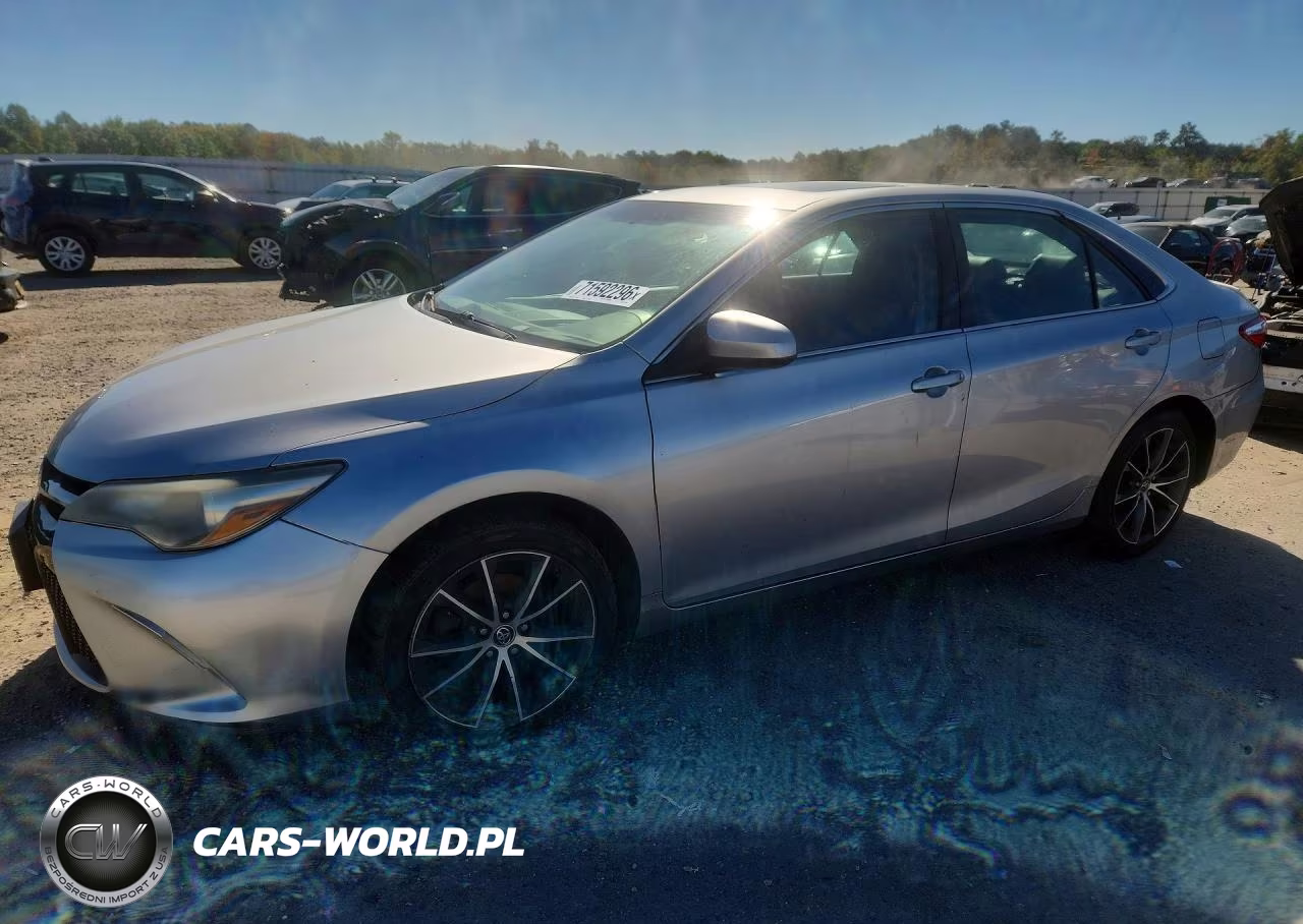 2015 Toyota Camry Xse – zdjęcie 1 z 12