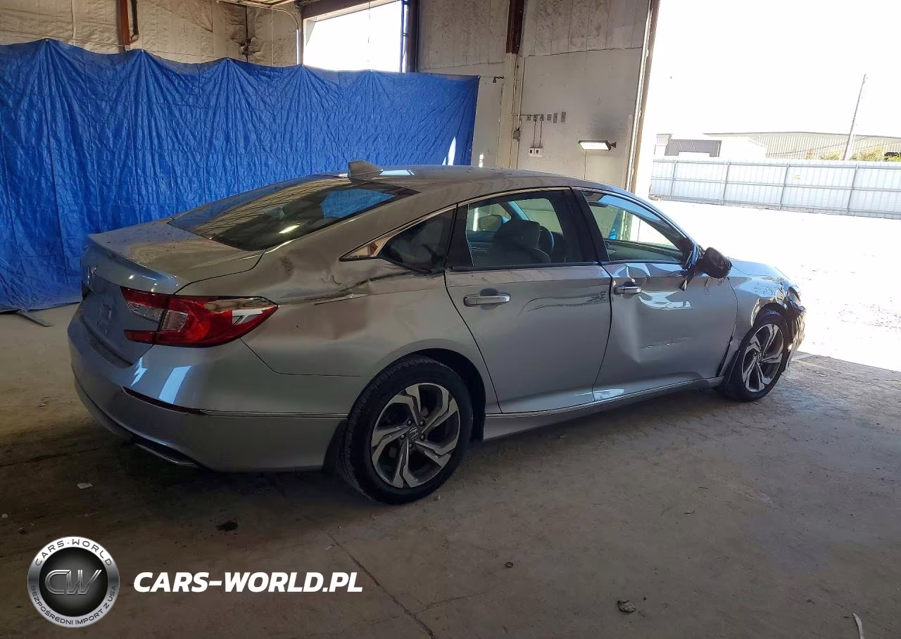 2018 Honda Accord Ex VIN:1HGCV1F45JA136555 - 3