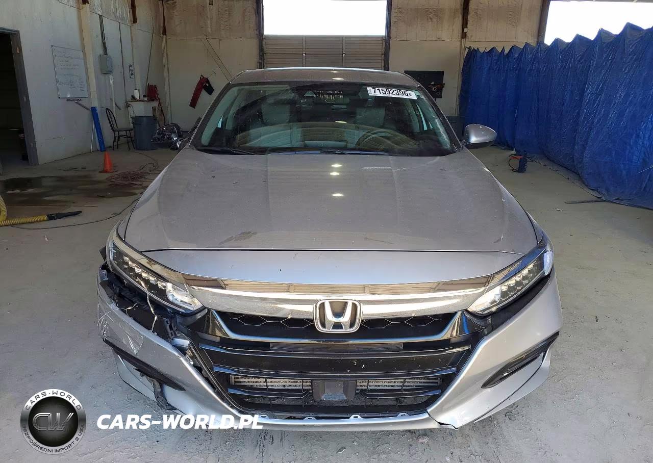 2018 Honda Accord Ex VIN:1HGCV1F45JA136555 - 5