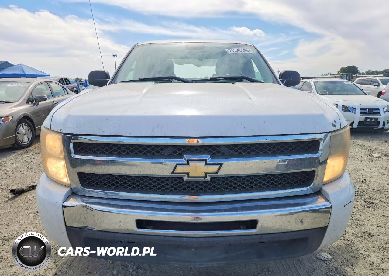 2011 Chevrolet Silverado C1500 Ls VIN:3GCPCREA6BG362389 - 5