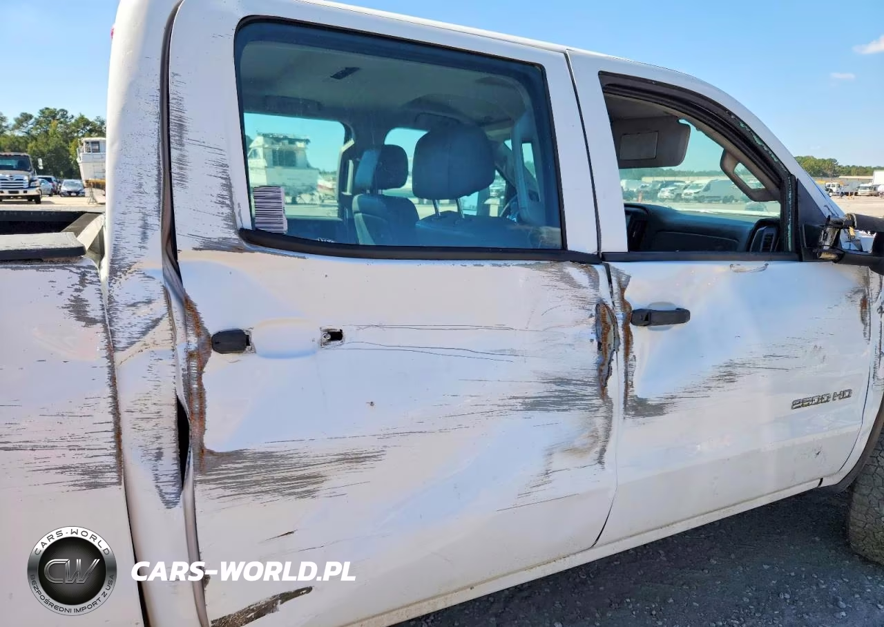 2015 GMC Sierra C2500 Heavy Duty VIN:1GT11XEG1FF144081 - 10