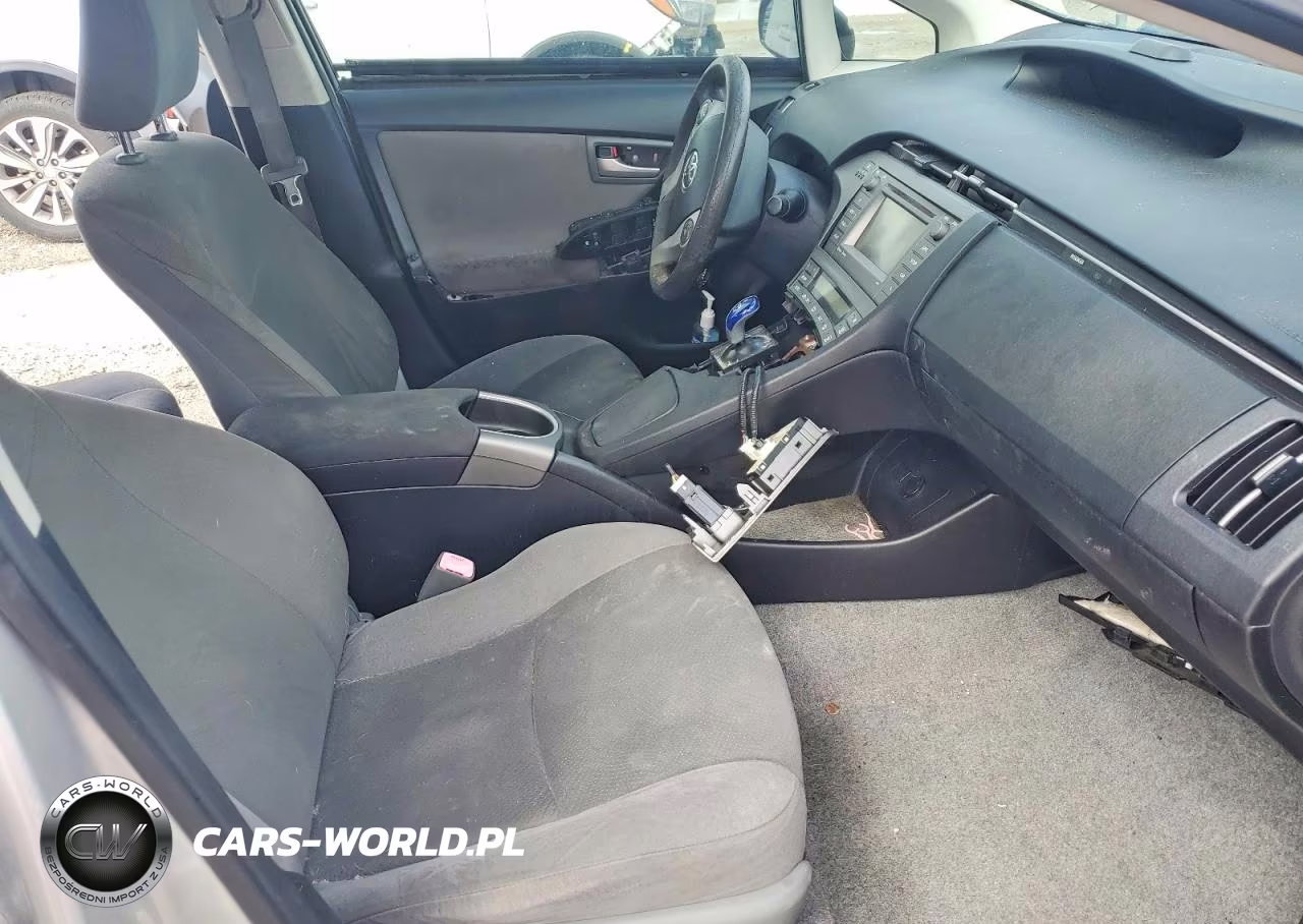 2013 Toyota Prius Three VIN:JTDKN3DU2D5590106 - 7
