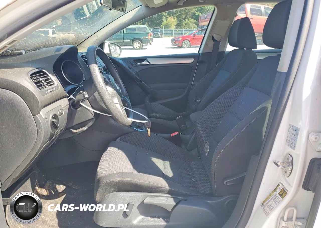 2013 Volkswagen Golf VIN:WVWDA7AJ8DW117794 - 7