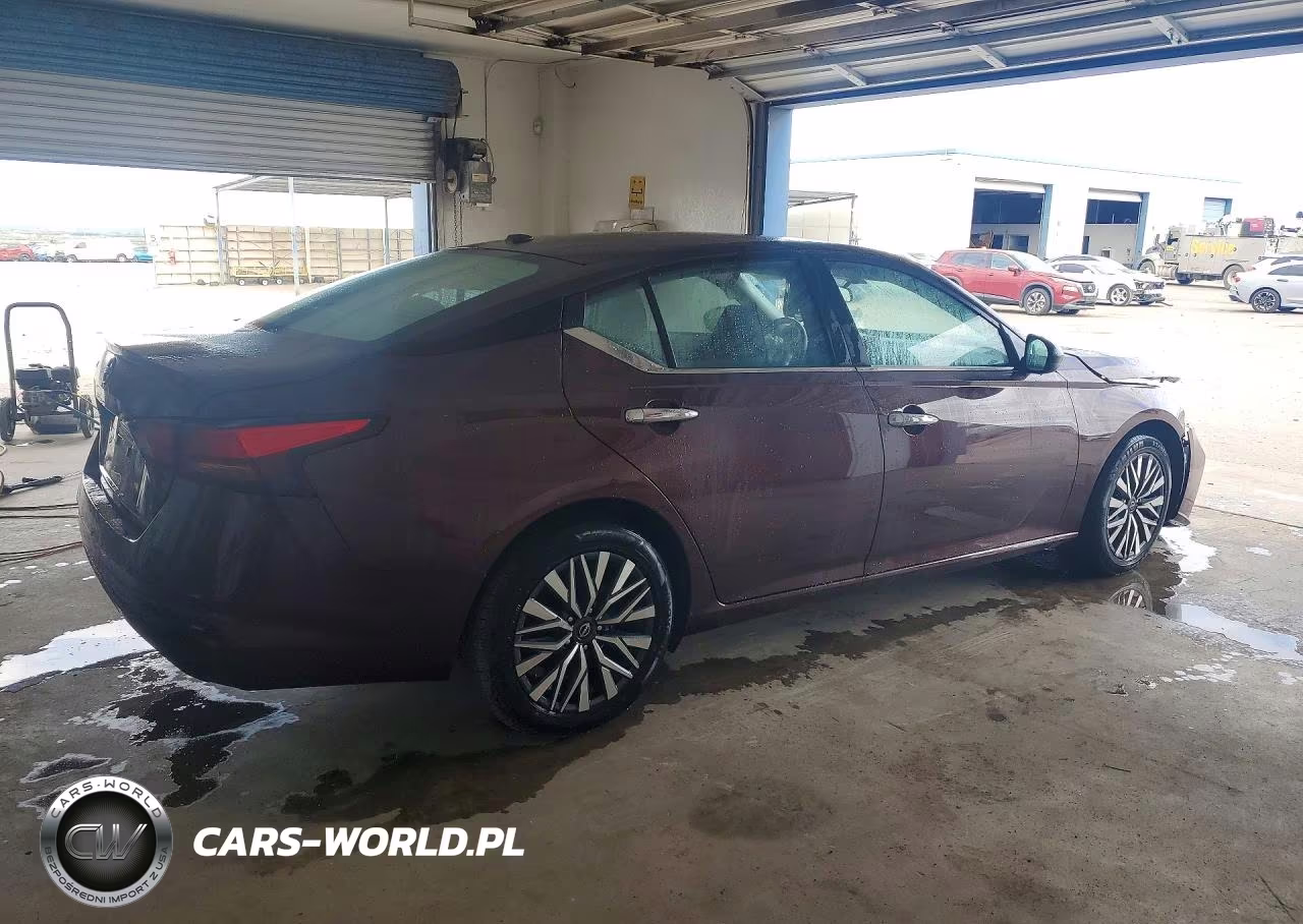 2025 Nissan Altima Sv VIN:1N4BL4DV3SN380198 - 3