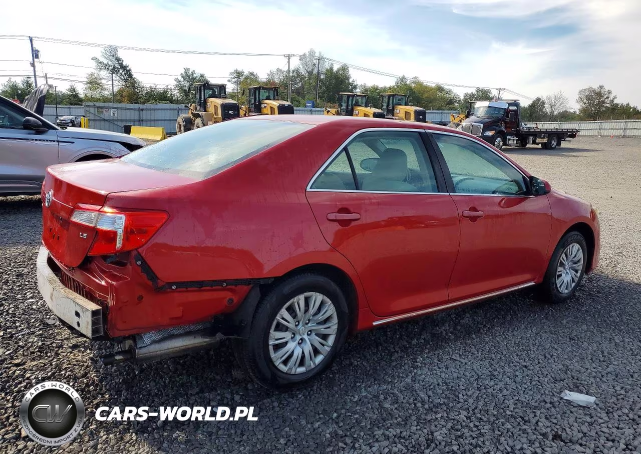 2012 Toyota Camry Le VIN:4T1BF1FK1CU533912 - 3