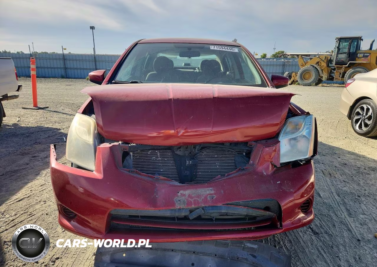2010 Nissan Sentra 2.0 VIN:3N1AB6AP4AL700592 - 5