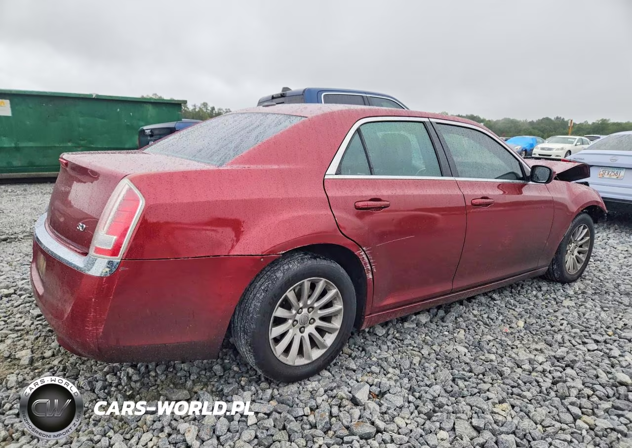2014 Chrysler 300 VIN:2C3CCAAG2EH127958 - 3