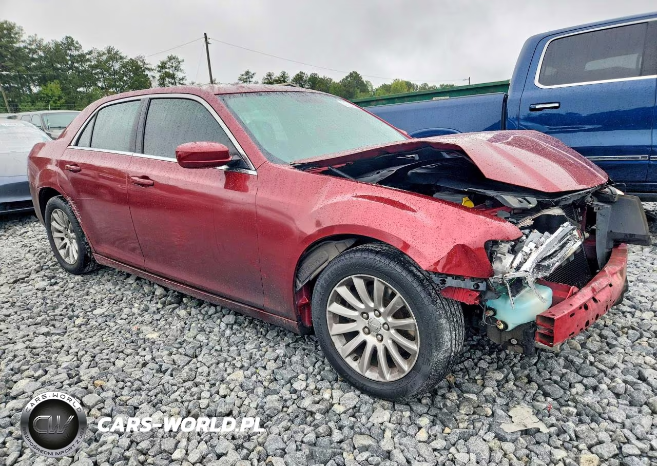 2014 Chrysler 300 VIN:2C3CCAAG2EH127958 - 4