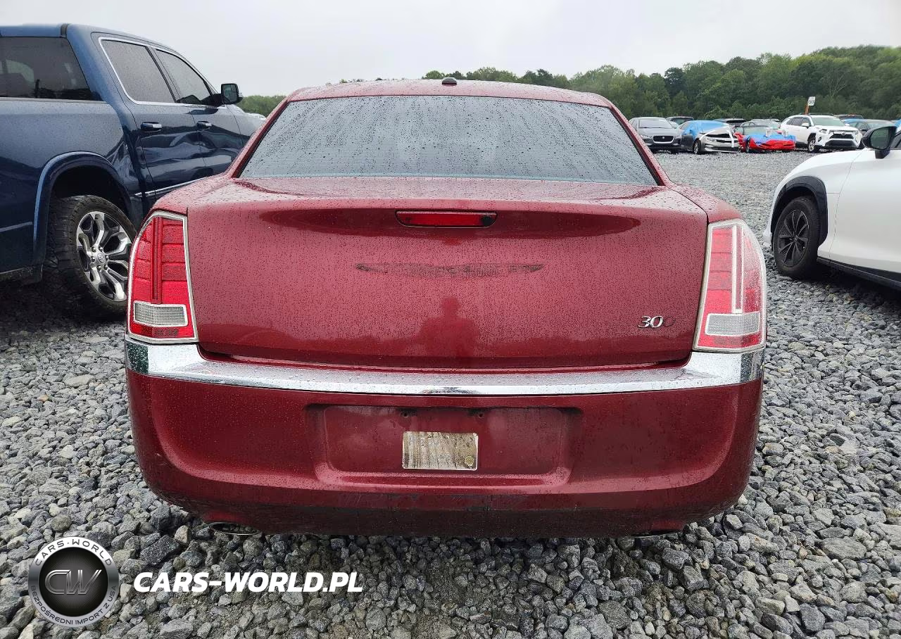 2014 Chrysler 300 VIN:2C3CCAAG2EH127958 - 6