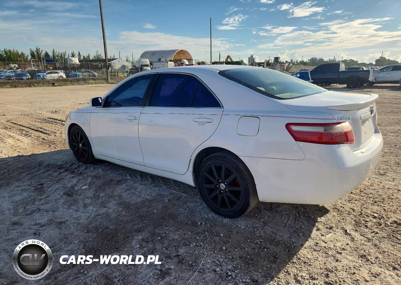 2007 Toyota Camry Le VIN:4T1BE46K17U613642 - 2