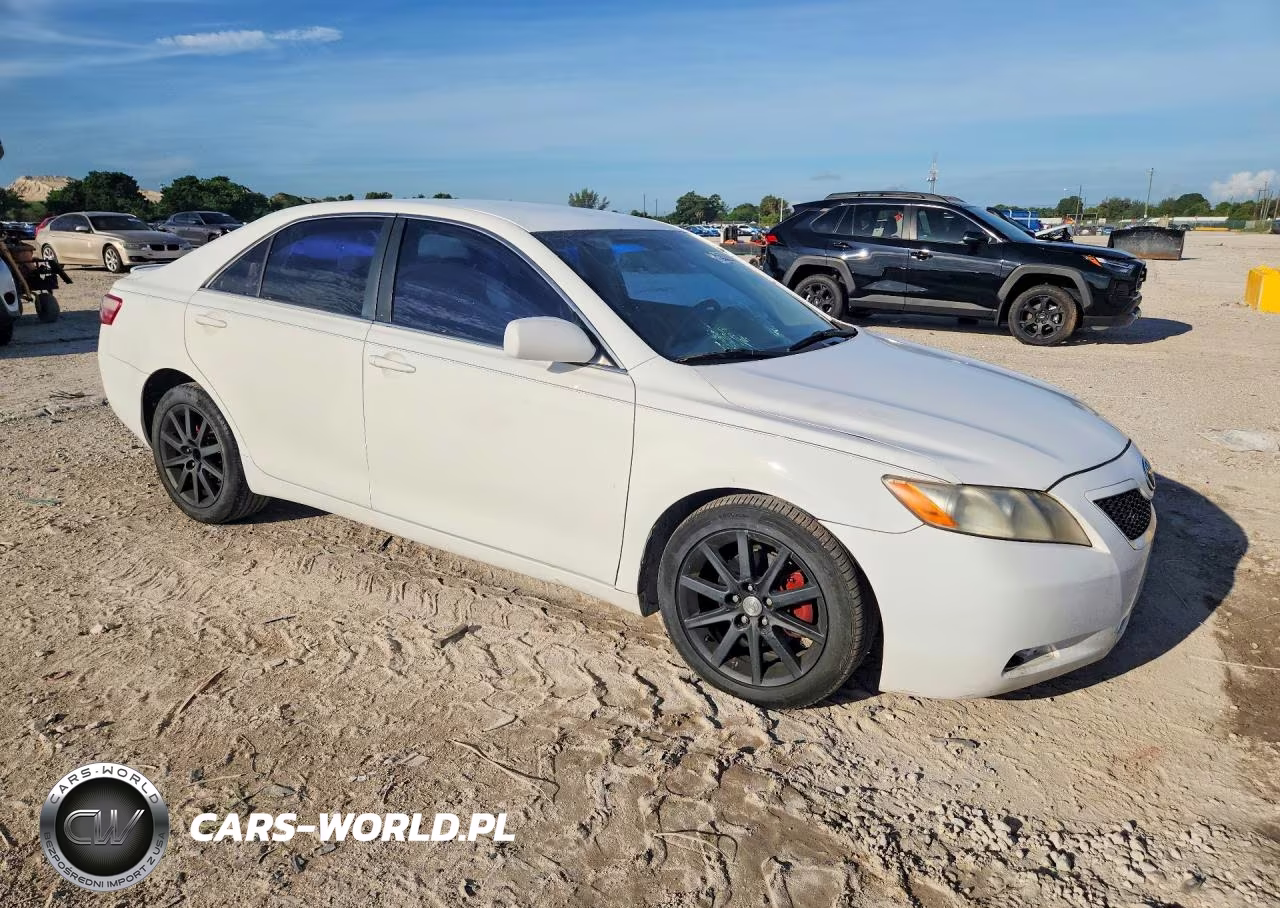 2007 Toyota Camry Le VIN:4T1BE46K17U613642 - 4