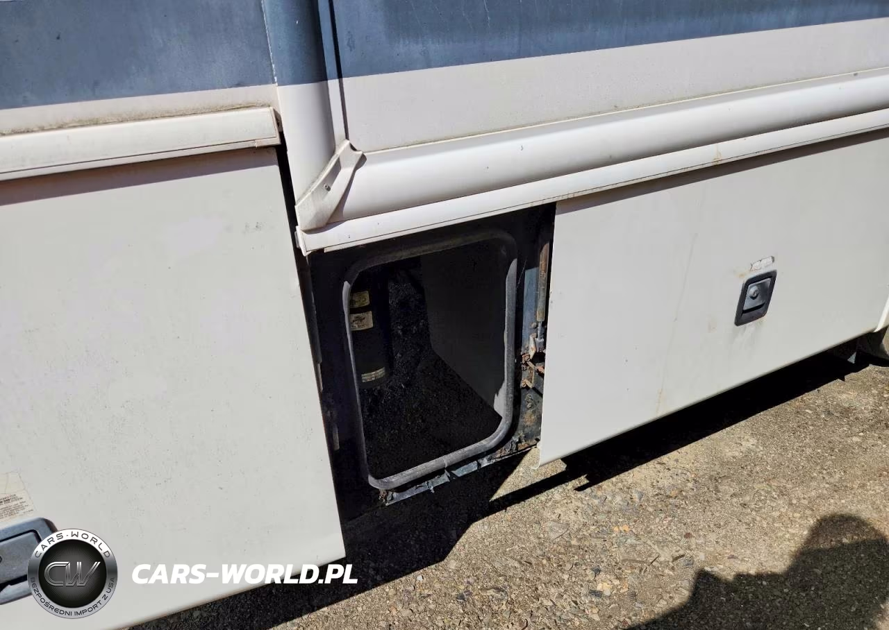 2002 Fleetwood Expedition Rv VIN:4UZAAHBV02CK20826 - 9