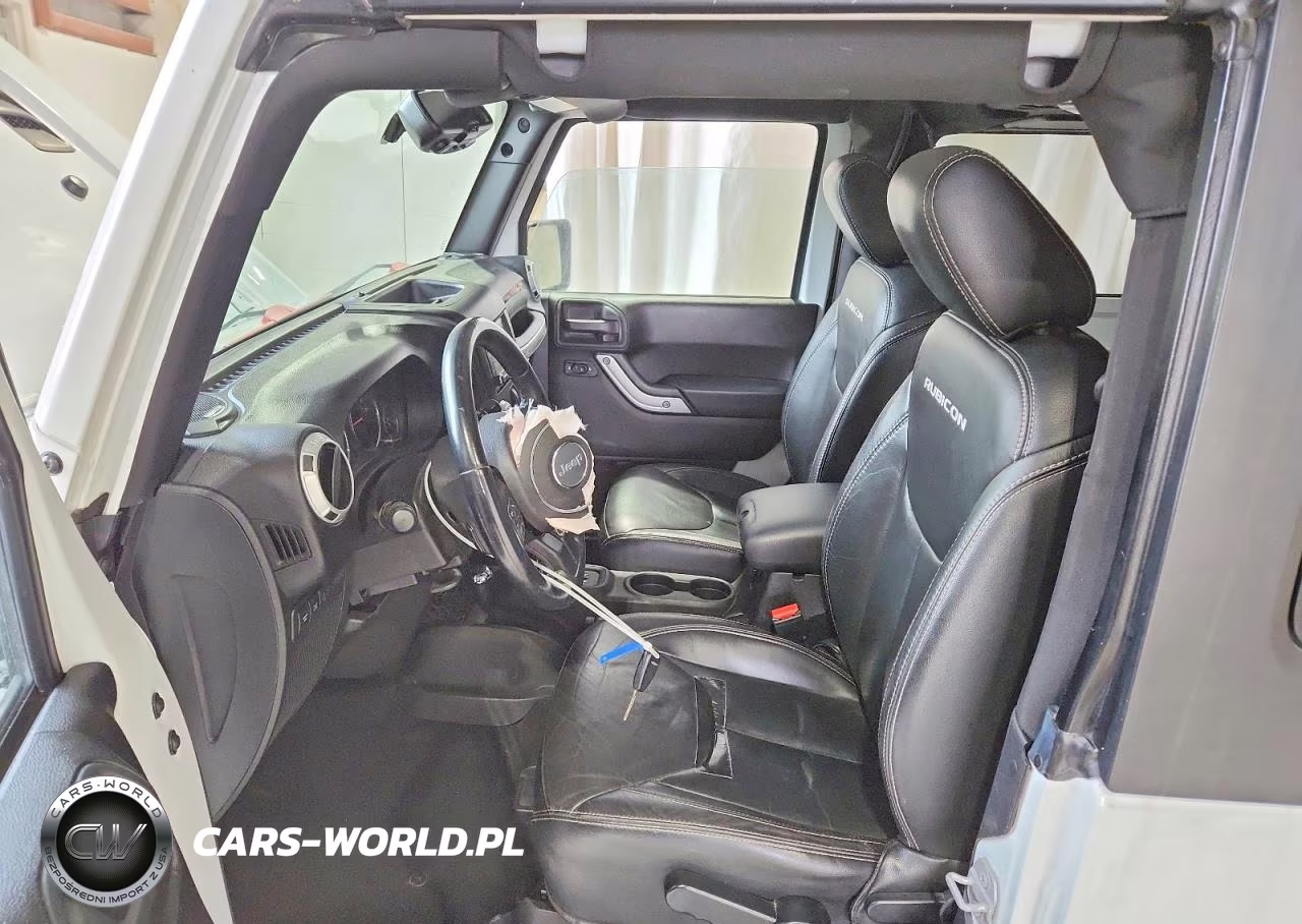 2015 Jeep Wrangler Rubicon VIN:1C4BJWCG8FL535618 - 7