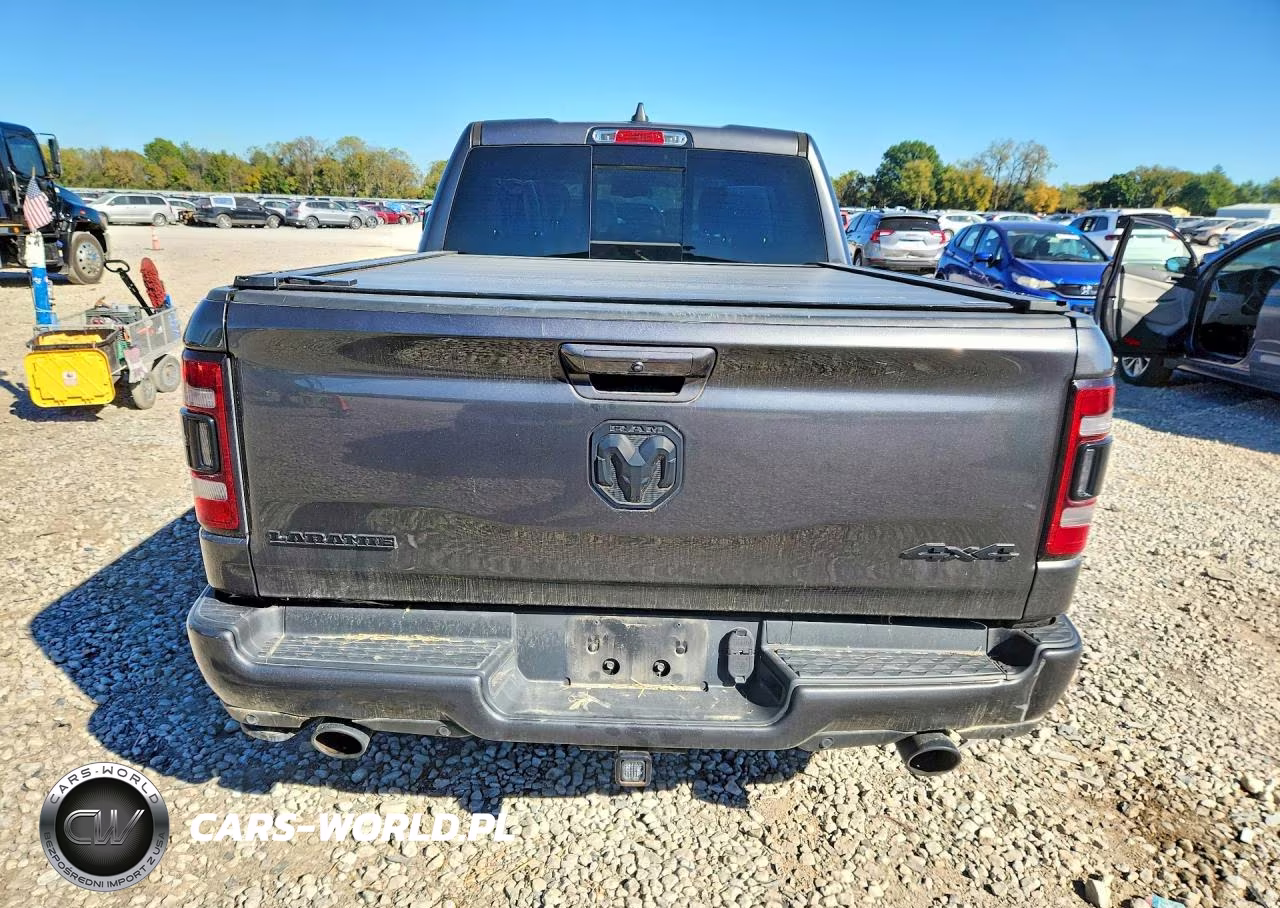 2020 Ram 1500 Laramie VIN:1C6SRFRT9LN371025 - 6