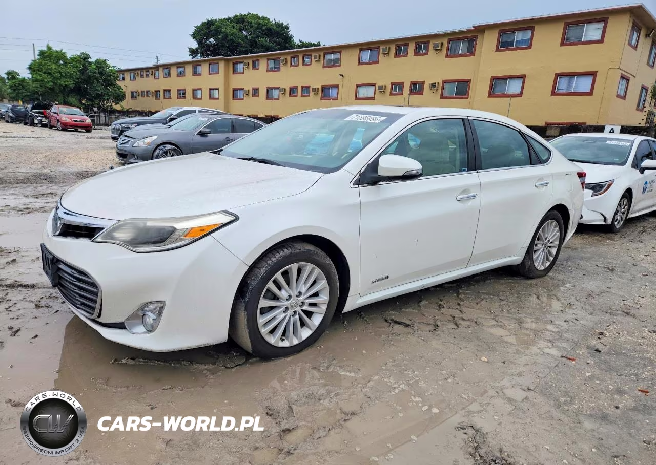 2014 Toyota Avalon Hybrid Limited