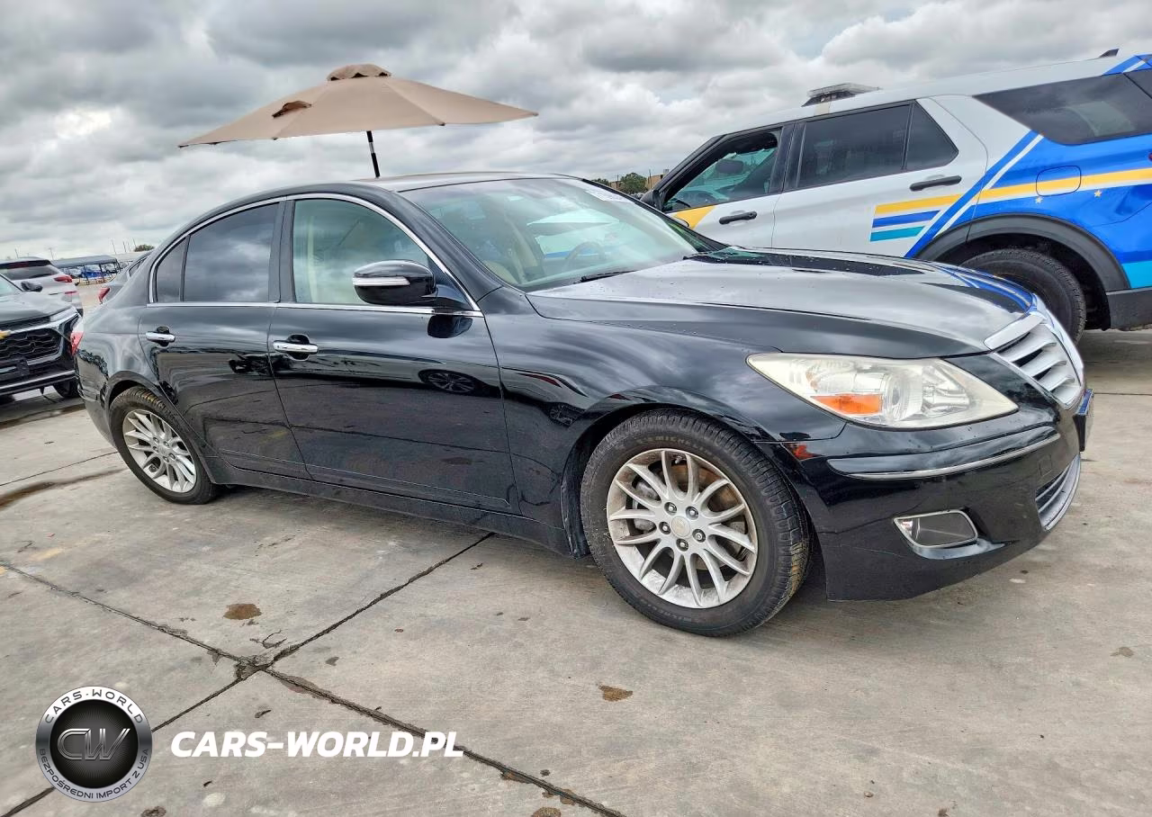 2011 Hyundai Genesis 3.8L VIN:KMHGC4DE4BU114805 - 4