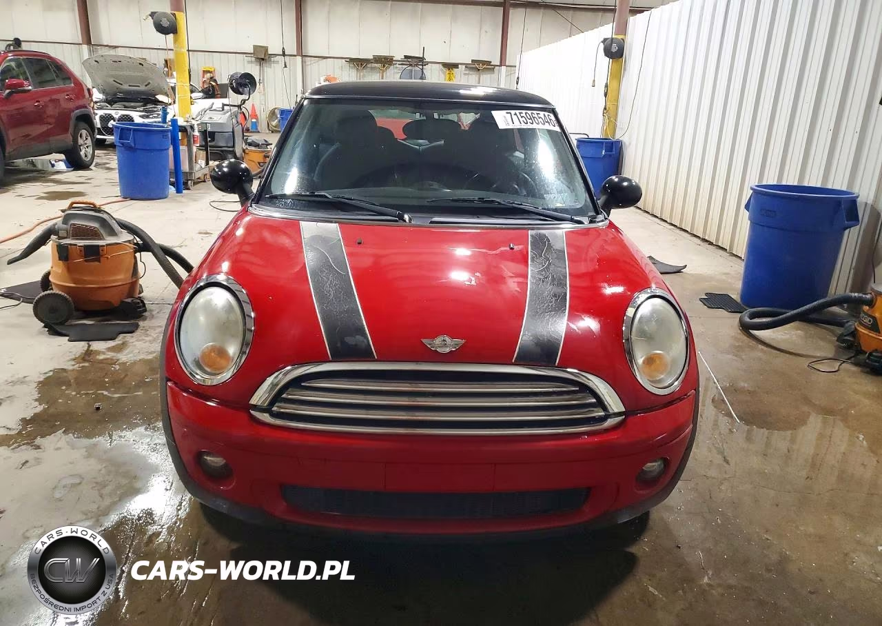 2010 Mini Cooper VIN:WMWMF3C50ATU77694 - 5