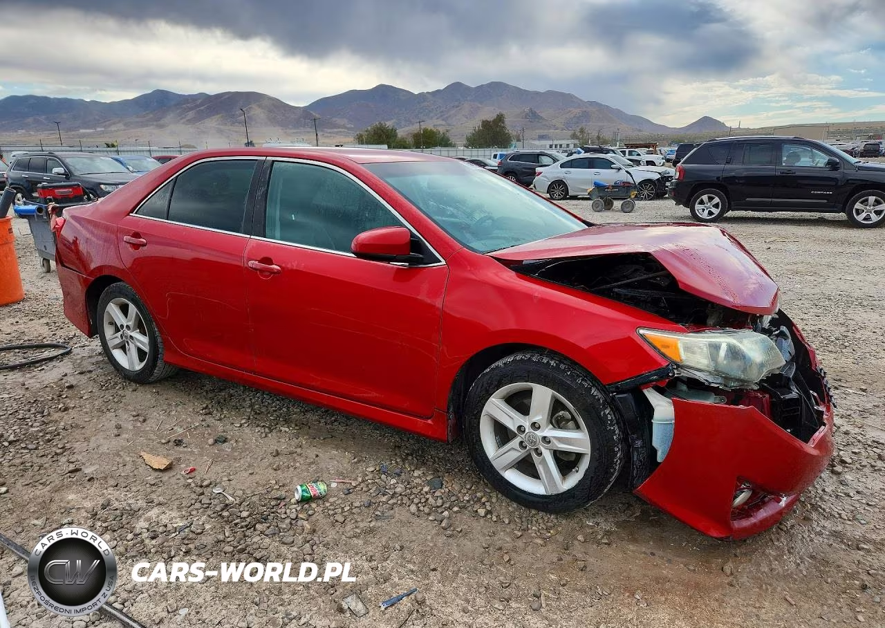 2014 Toyota Camry Se VIN:4T1BF1FK9EU856270 - 4