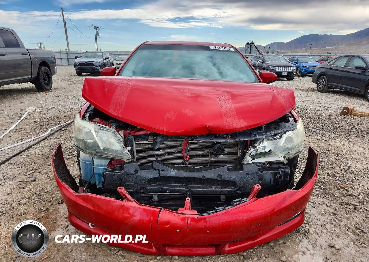 2014 Toyota Camry Se VIN:4T1BF1FK9EU856270 - 5