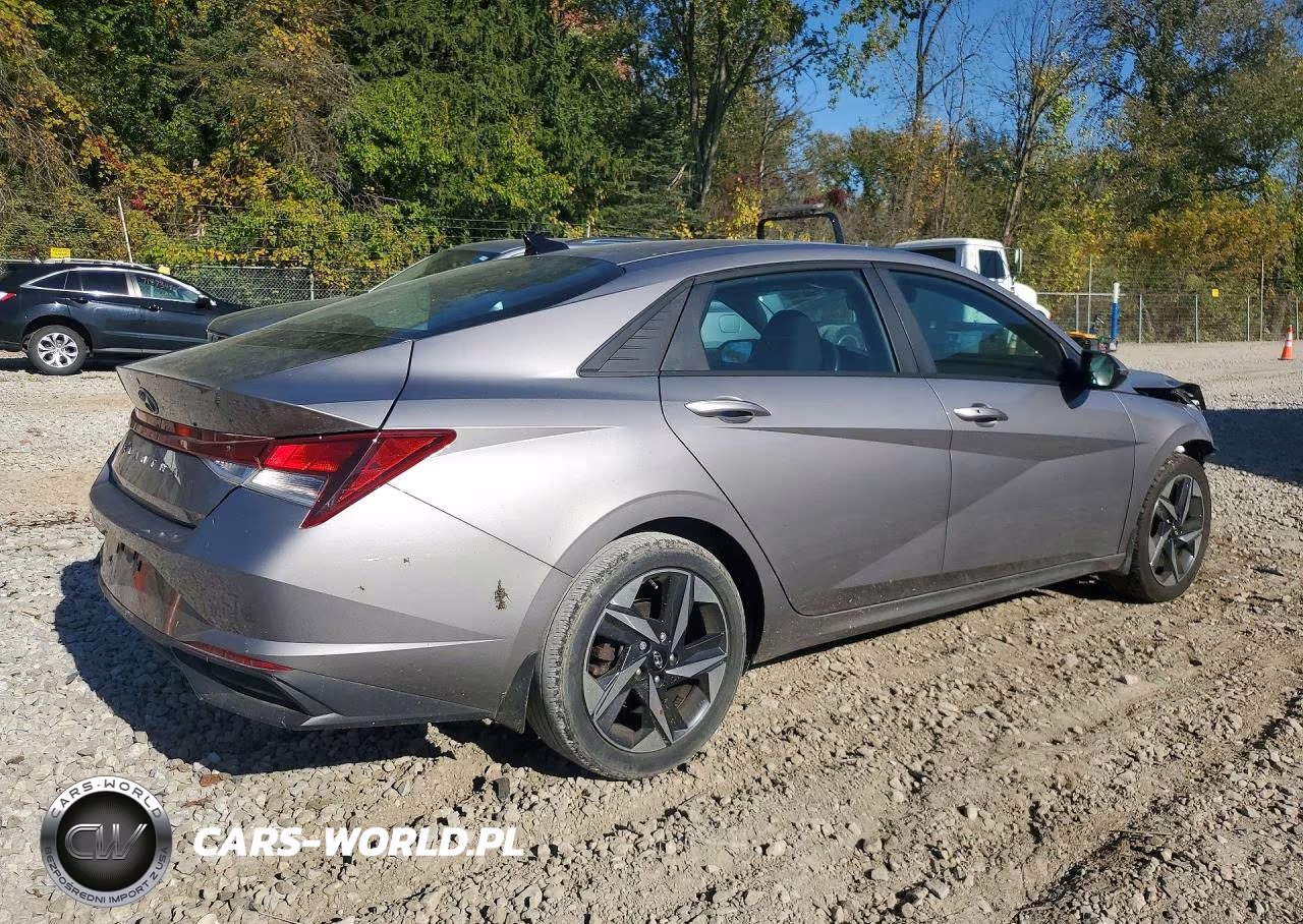 2023 Hyundai Elantra Sel VIN:KMHLS4AG8PU519595 - 3