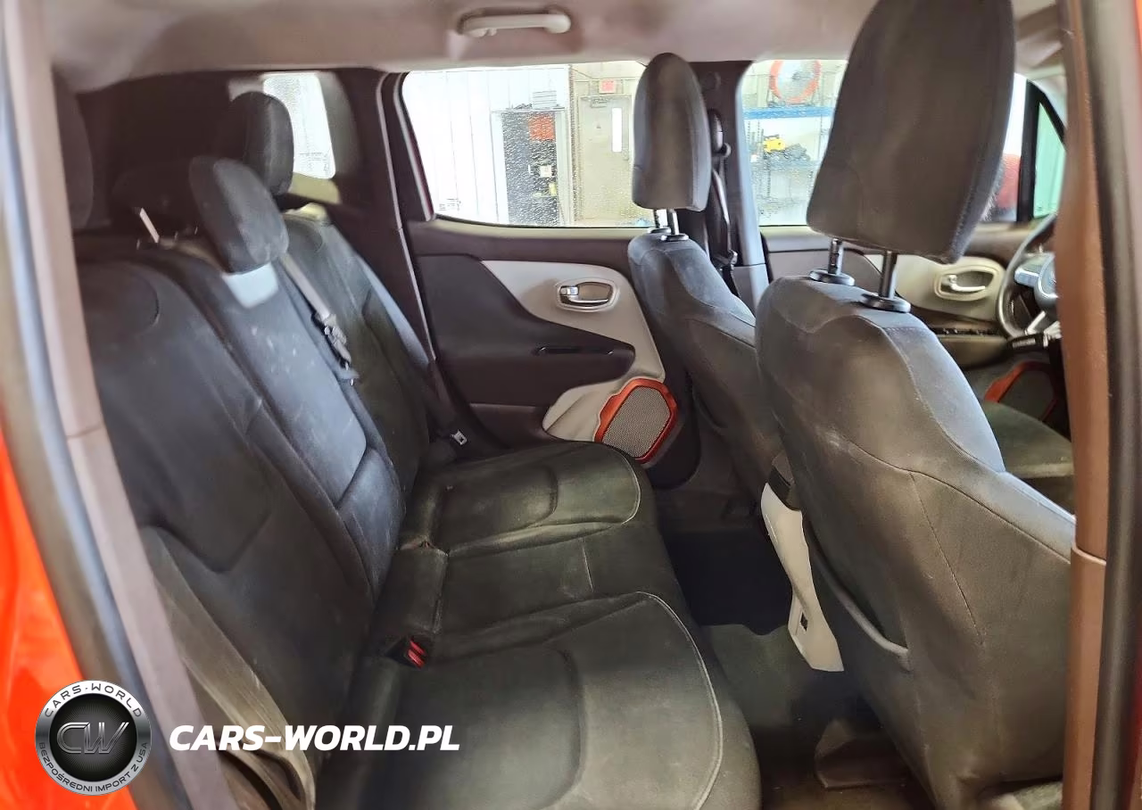 2015 Jeep Renegade Latitude VIN:ZACCJABT0FPB70026 - 11