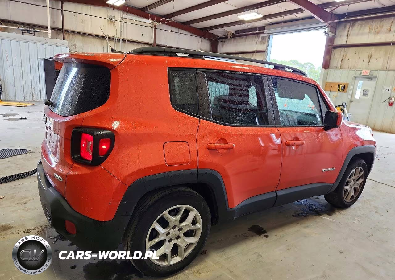 2015 Jeep Renegade Latitude VIN:ZACCJABT0FPB70026 - 3