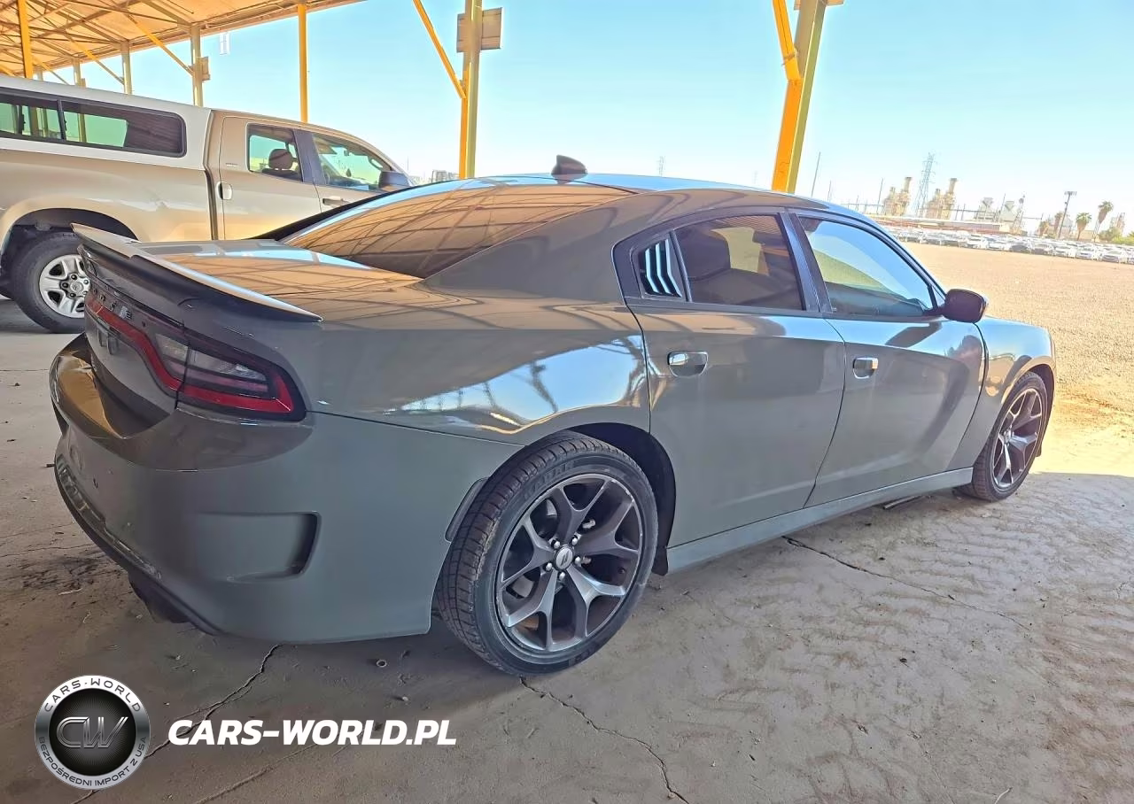 2019 Dodge Charger Gt VIN:2C3CDXHG4KH608831 - 3
