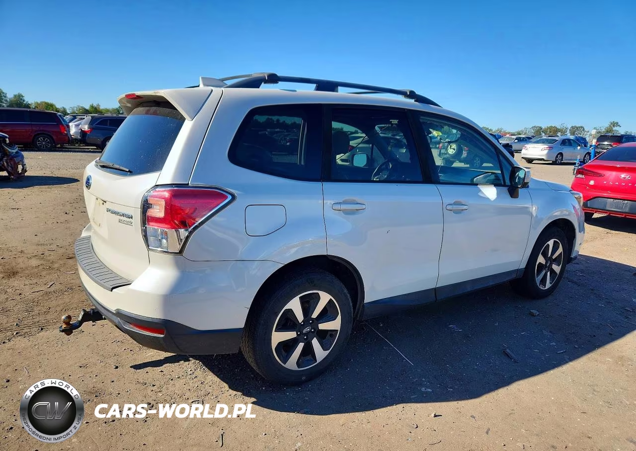 2017 Subaru Forester 2.5I Premium VIN:JF2SJAGC0HH525733 - 3