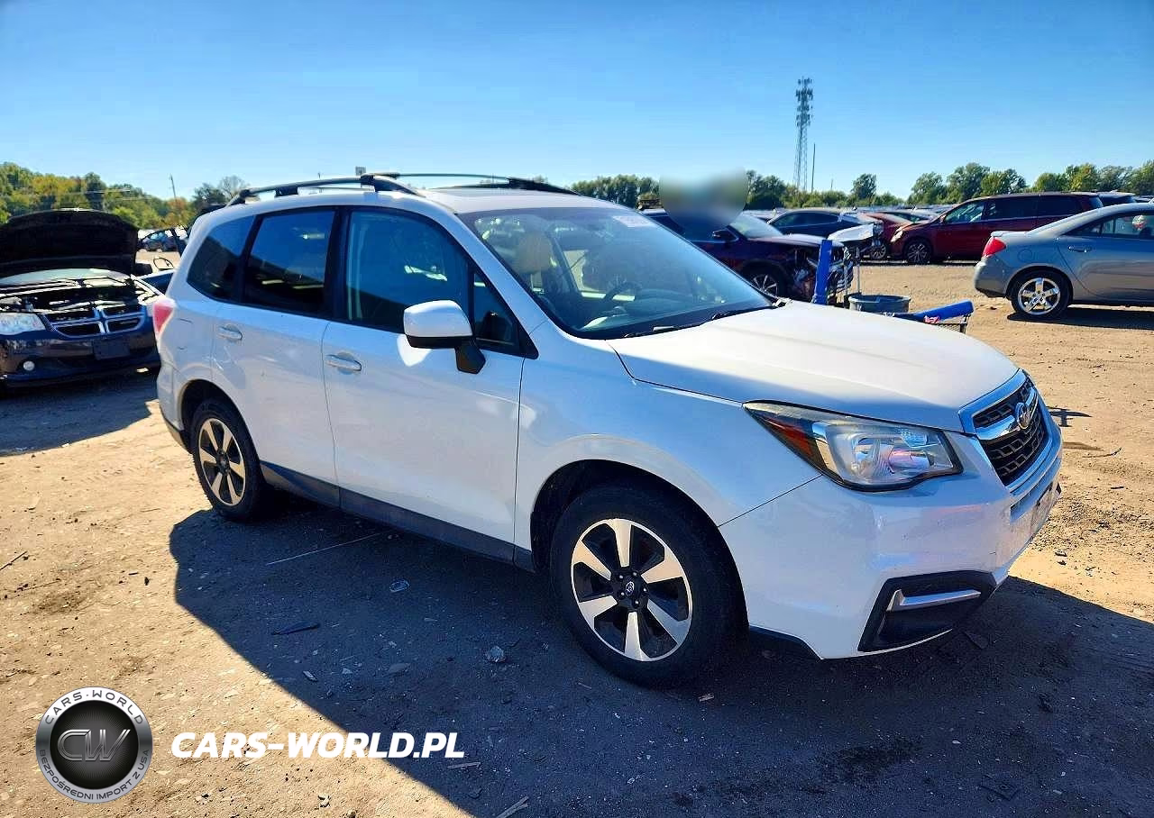 2017 Subaru Forester 2.5I Premium VIN:JF2SJAGC0HH525733 - 4