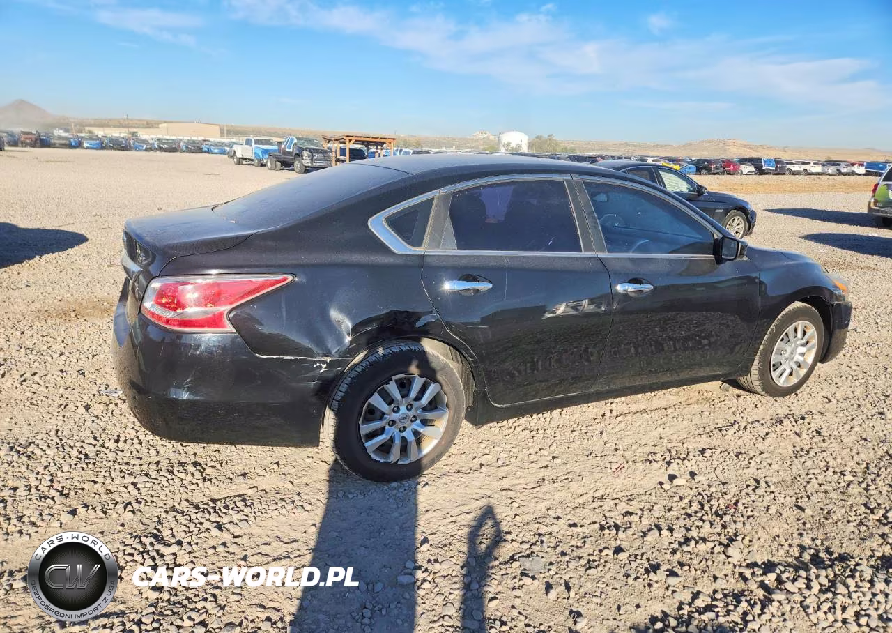 2015 Nissan Altima 2.5 S VIN:1N4AL3AP4FN301686 - 3