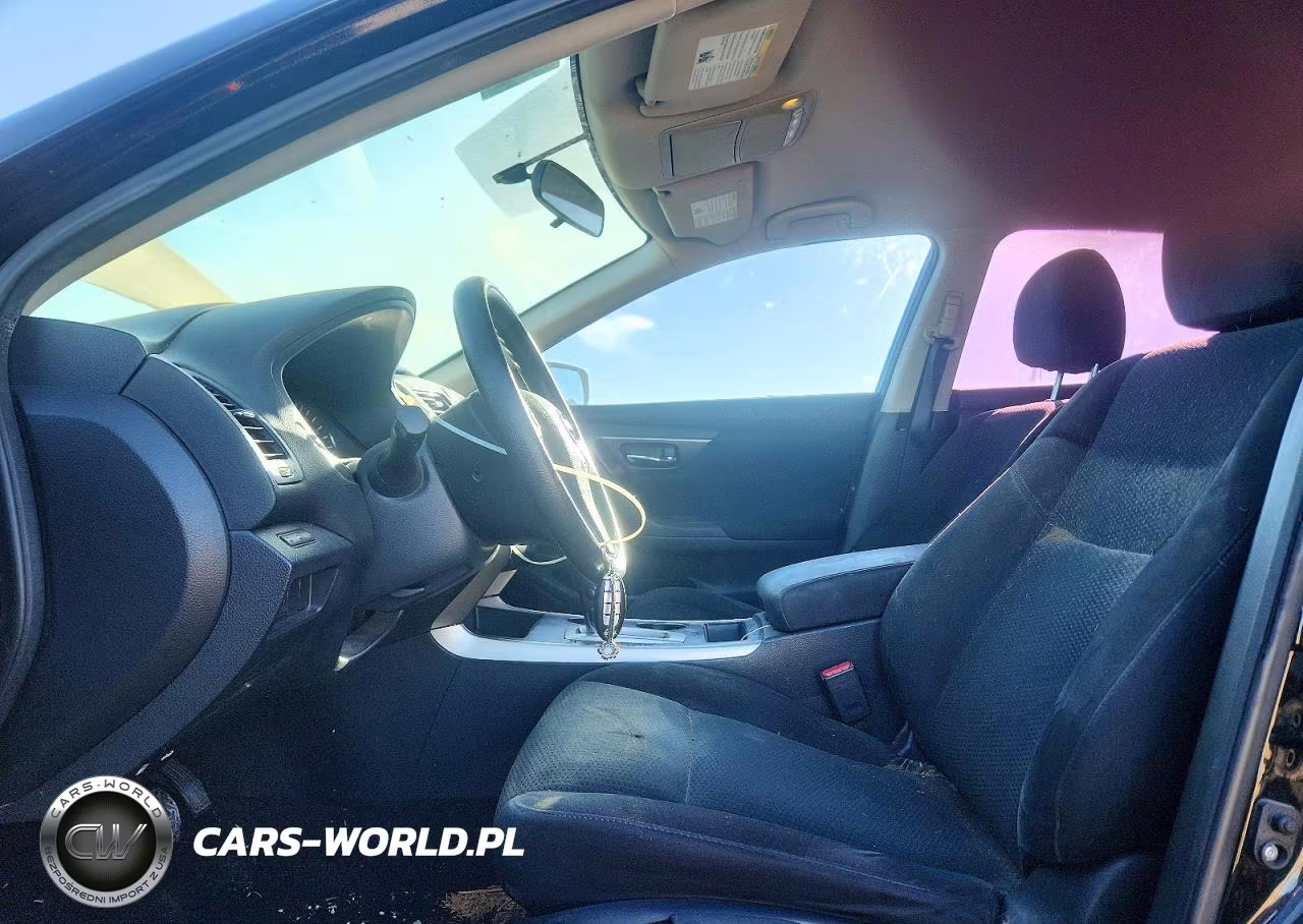 2015 Nissan Altima 2.5 S VIN:1N4AL3AP4FN301686 - 7