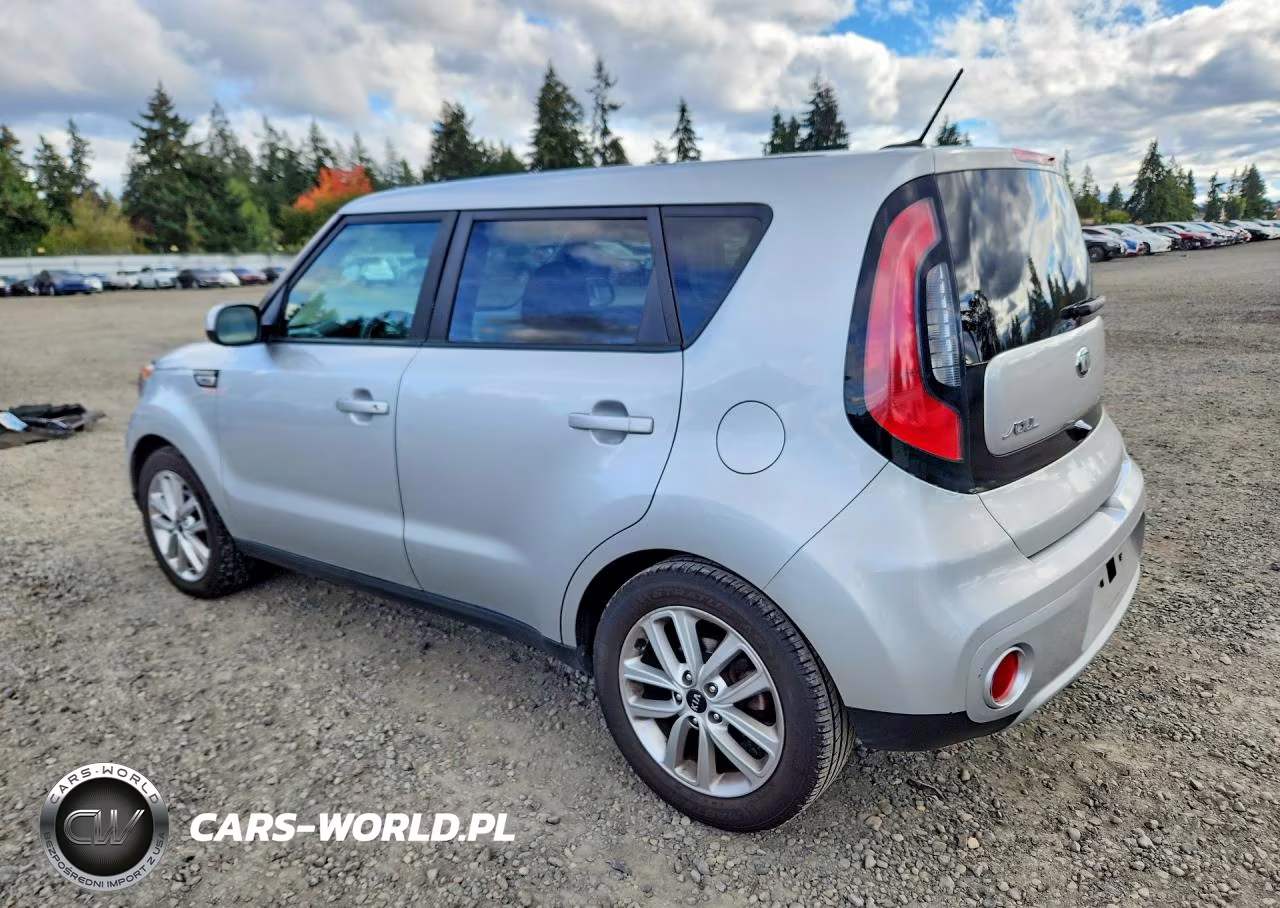 2019 Kia Soul + VIN:KNDJP3A57K7653141 - 2