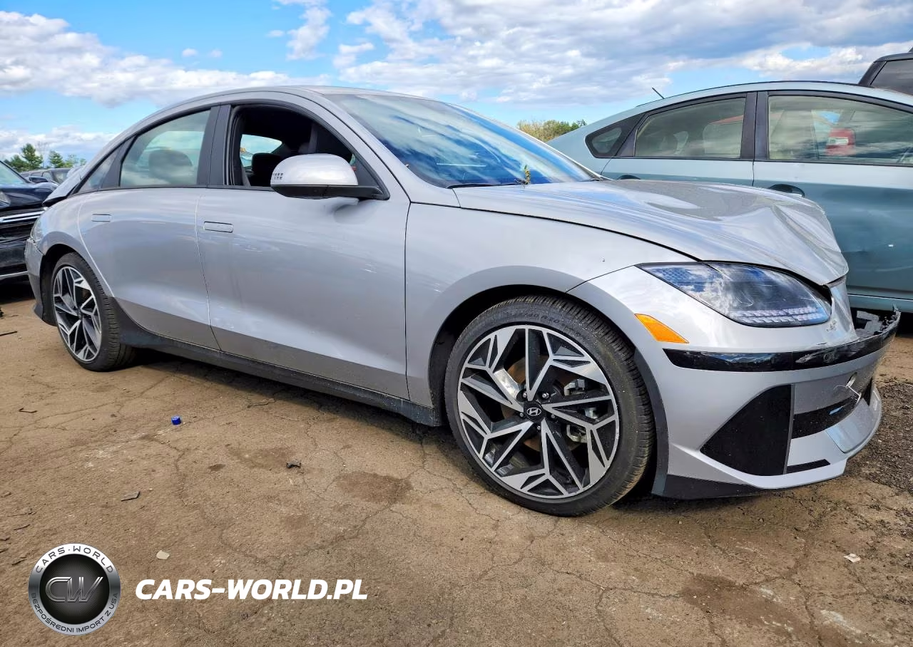 2025 Hyundai Ioniq 6 Sel VIN:KMHM34AC6SA092992 - 4