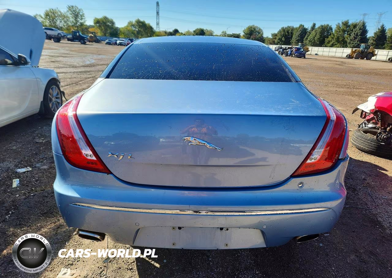 2011 Jaguar Xjl VIN:SAJWA2GB8BLV07810 - 6