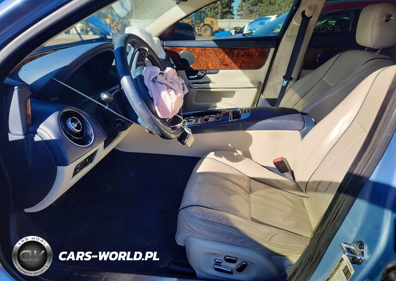 2011 Jaguar Xjl VIN:SAJWA2GB8BLV07810 - 7