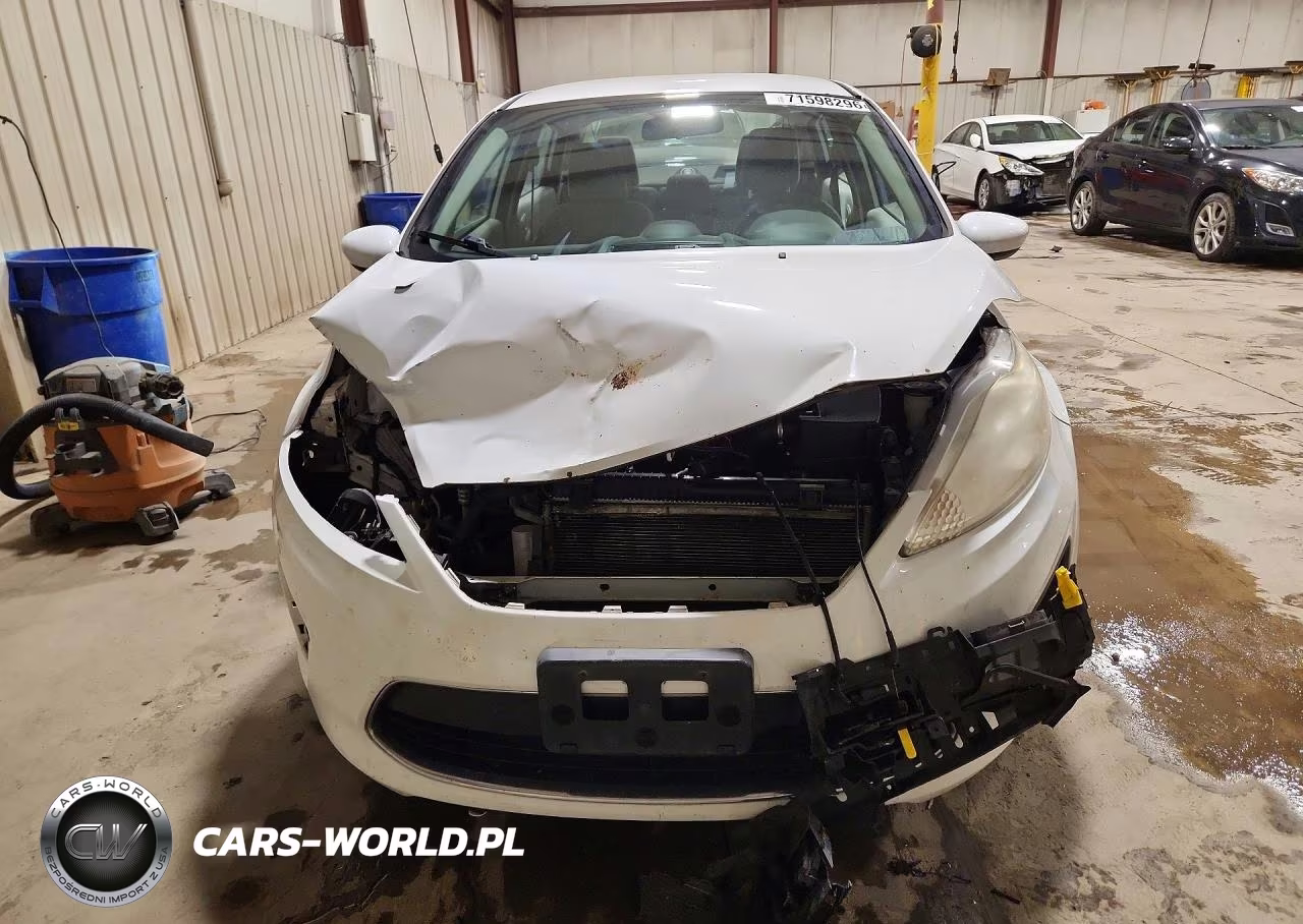 2011 Ford Fiesta S VIN:3FADP4AJ2BM128841 - 5