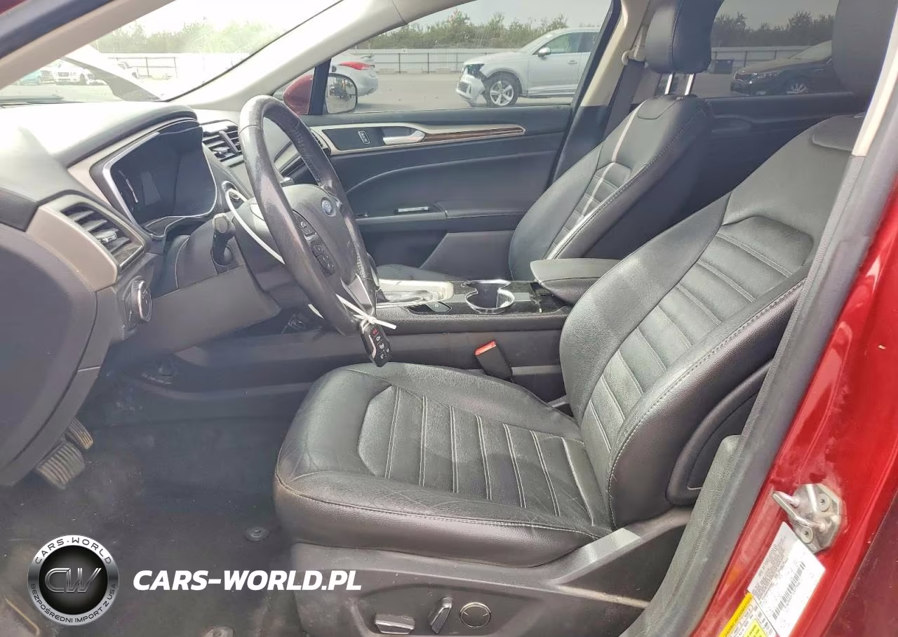 FORD FUSION VIN:3FA6P0HD7GR329467 - 7