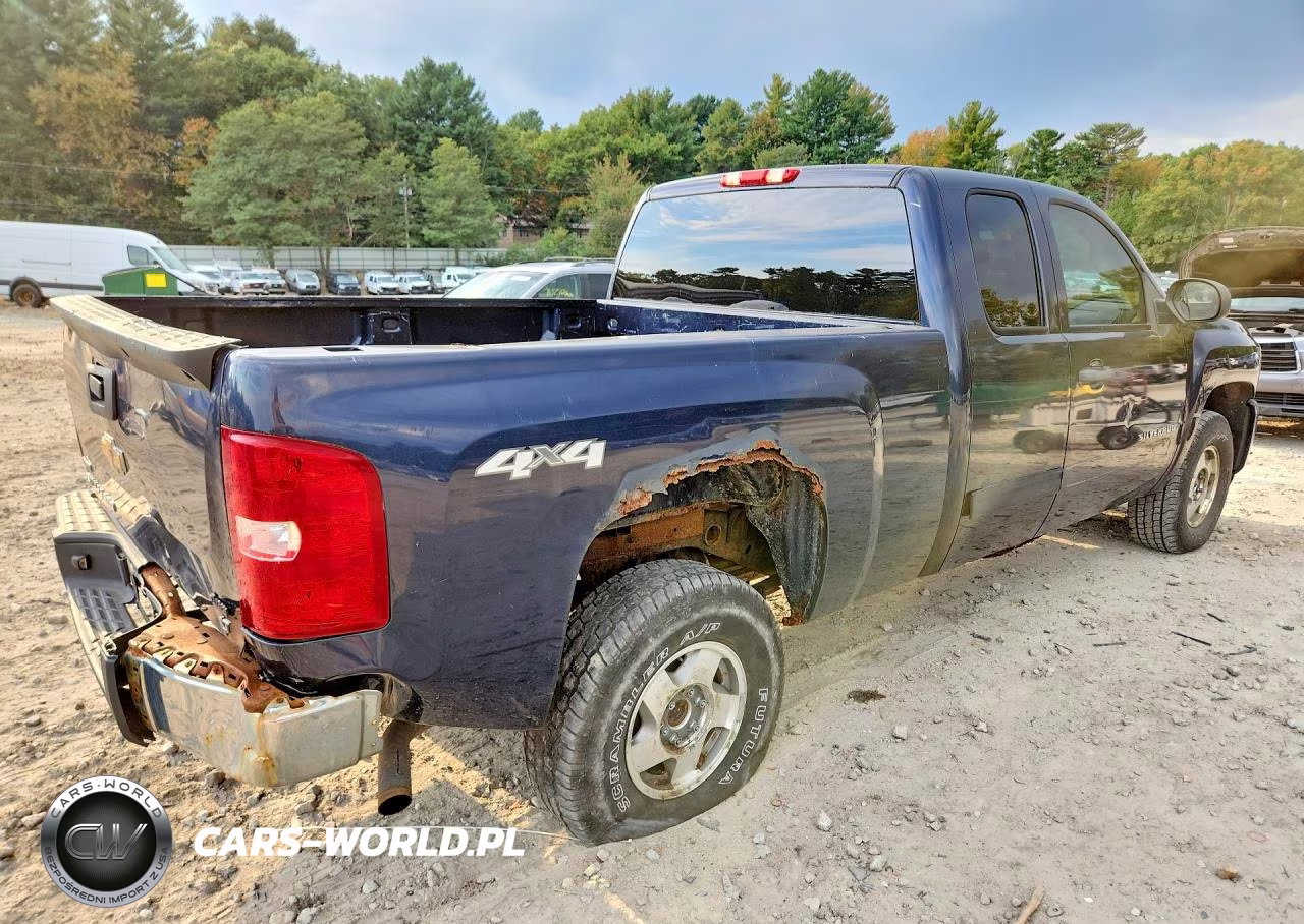 2010 Chevrolet Silverado K1500 Lt VIN:1GCSKSE35AZ191770 - 3