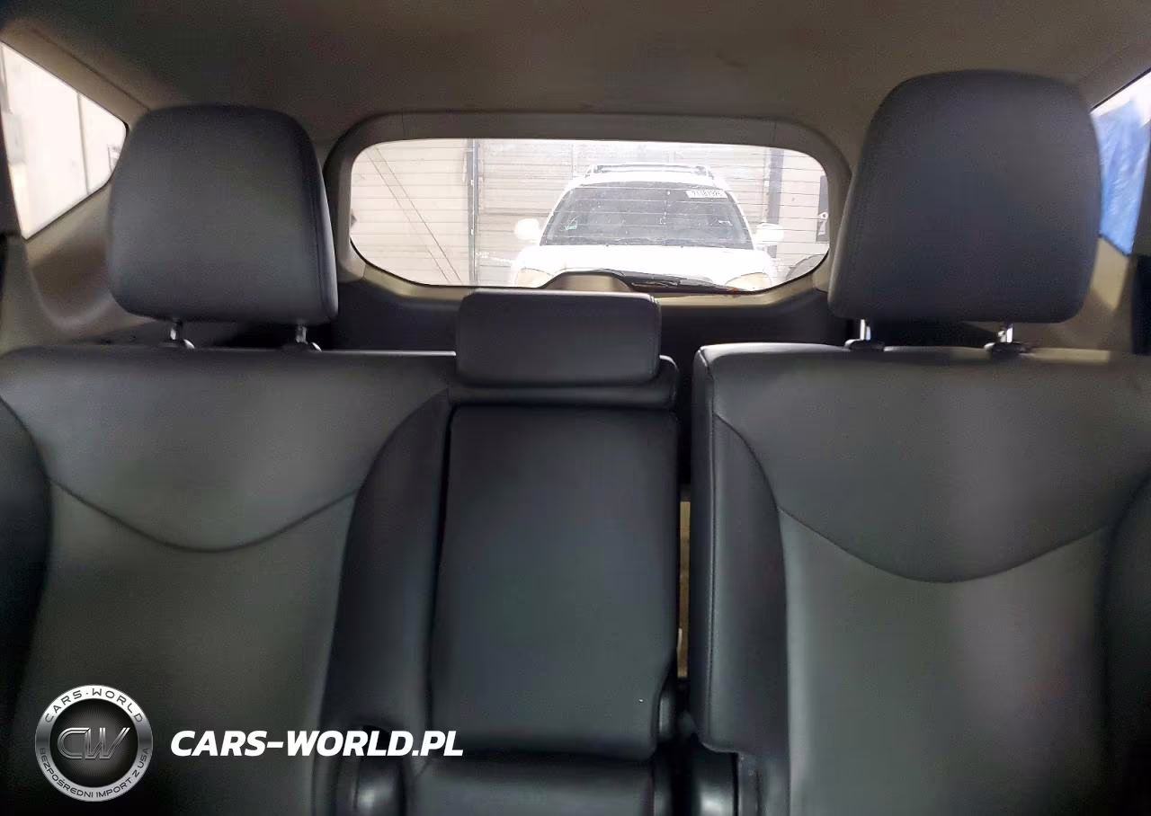 2012 Toyota Prius V Five VIN:JTDZN3EU3C3127222 - 10