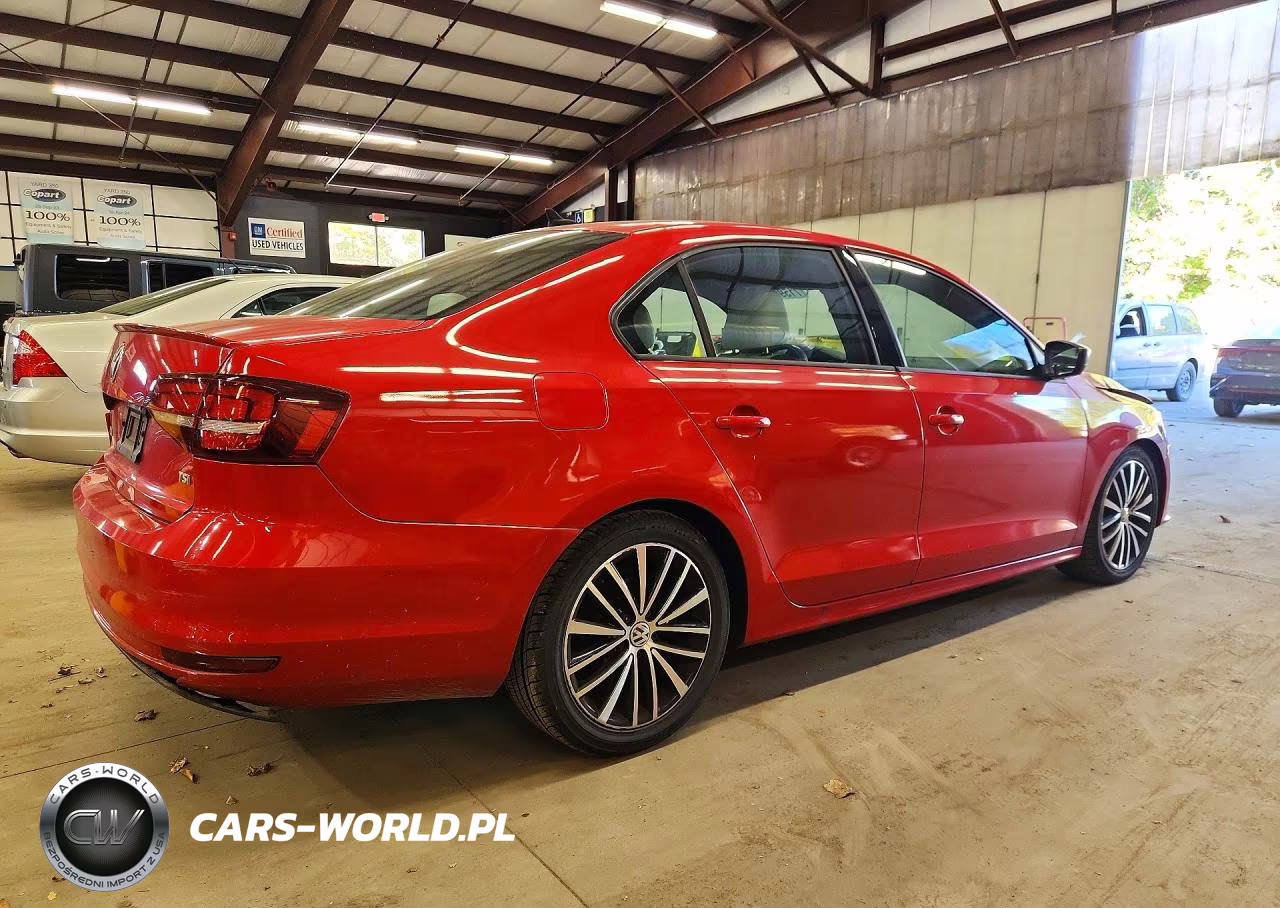 2016 Volkswagen Jetta Sport VIN:3VWB17AJ4GM269239 - 3