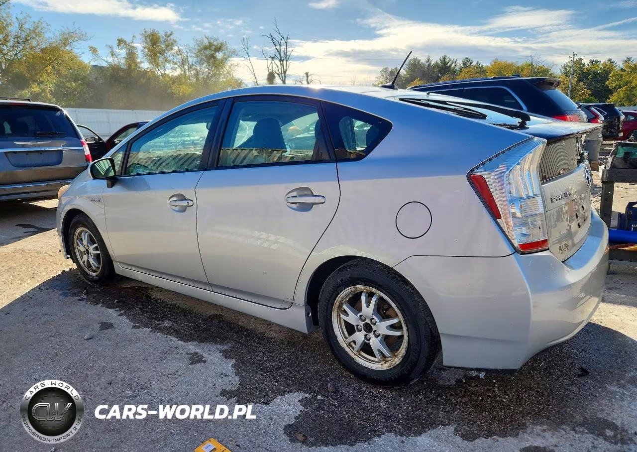 2011 Toyota Prius Four VIN:JTDKN3DU9B5290687 - 2